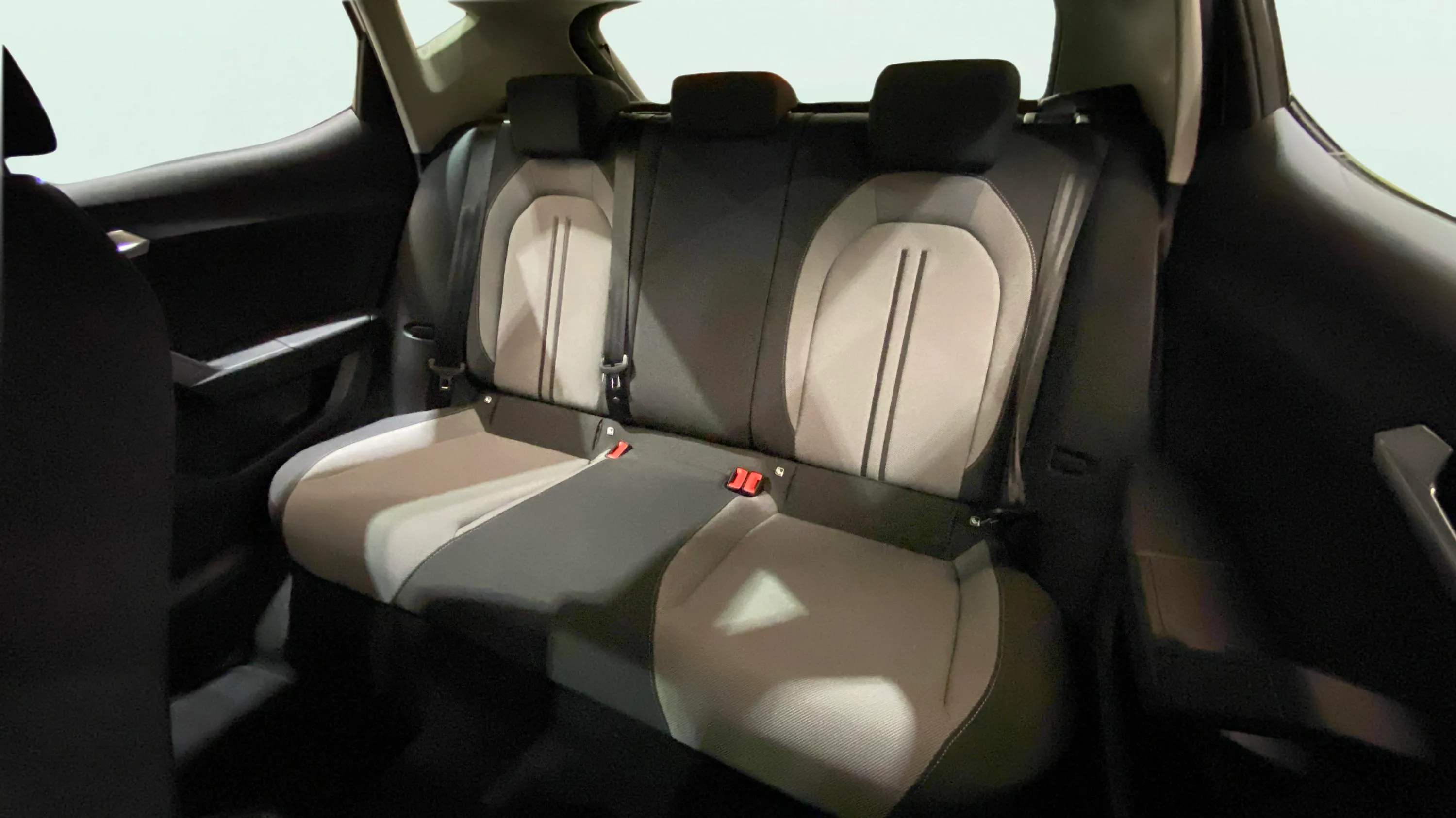 SEAT León 1.0 eTSI DSG-7 Style XM - foto 12