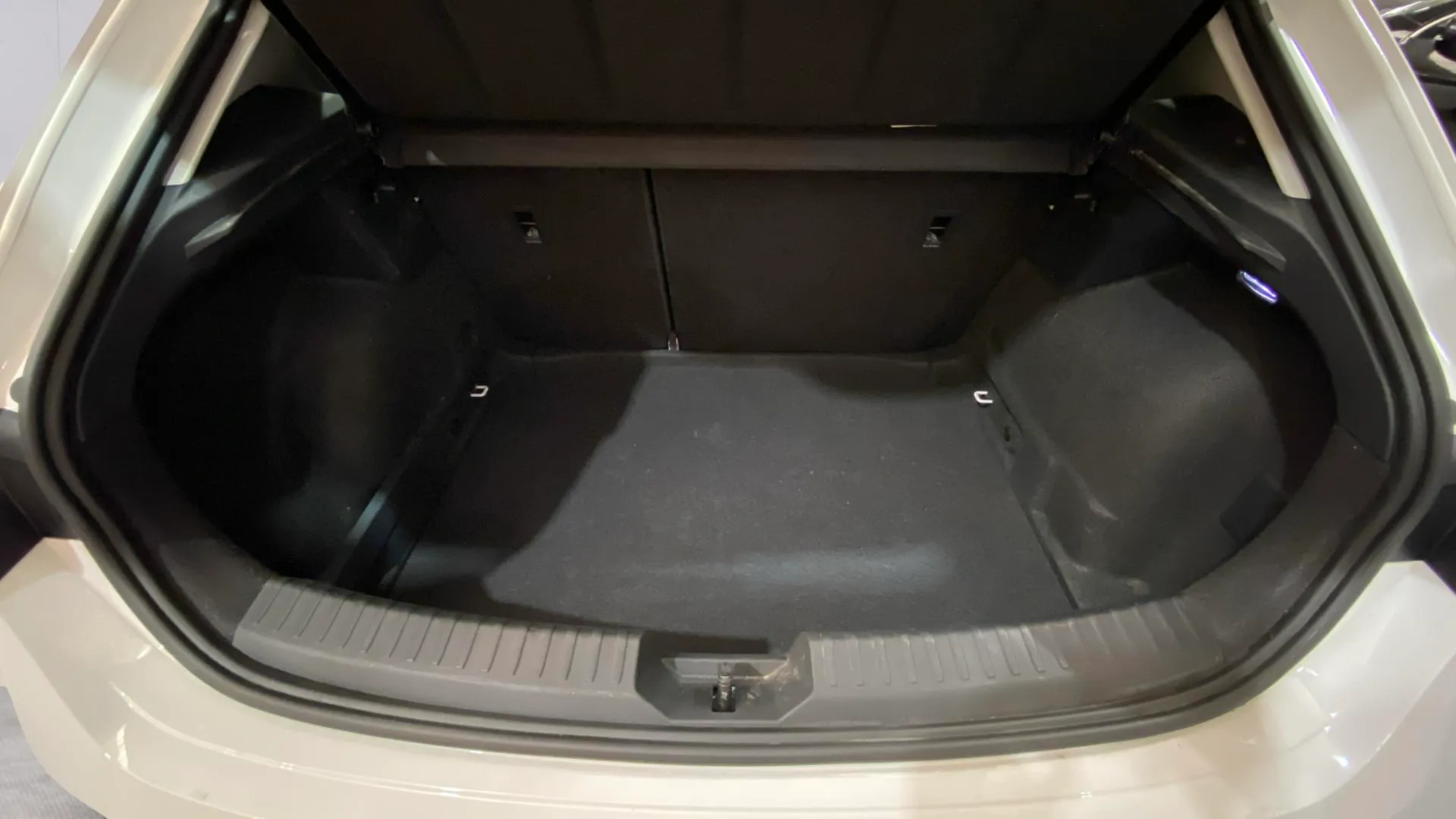 SEAT León 1.0 eTSI DSG-7 Style XM - foto 9
