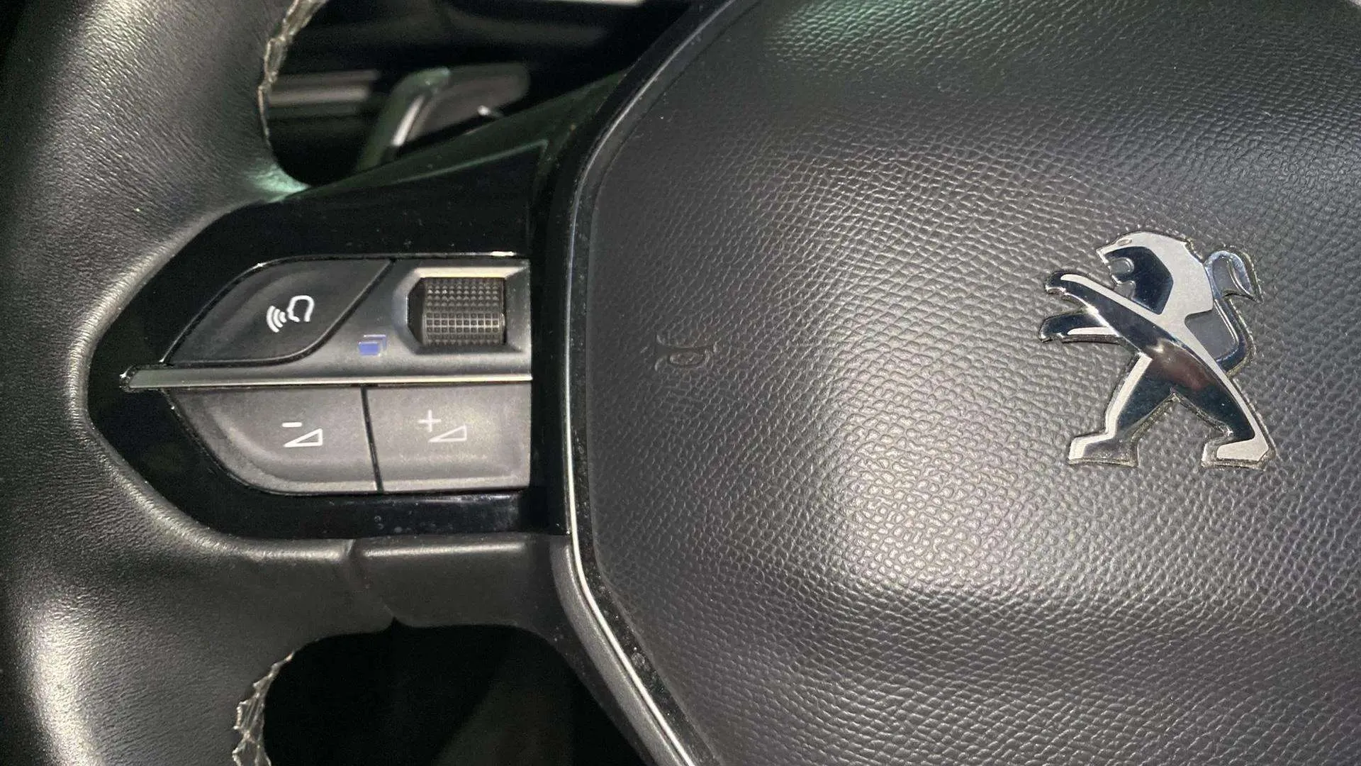 Peugeot 508 SW Active Pack PureTech 130 EAT8 - foto 11
