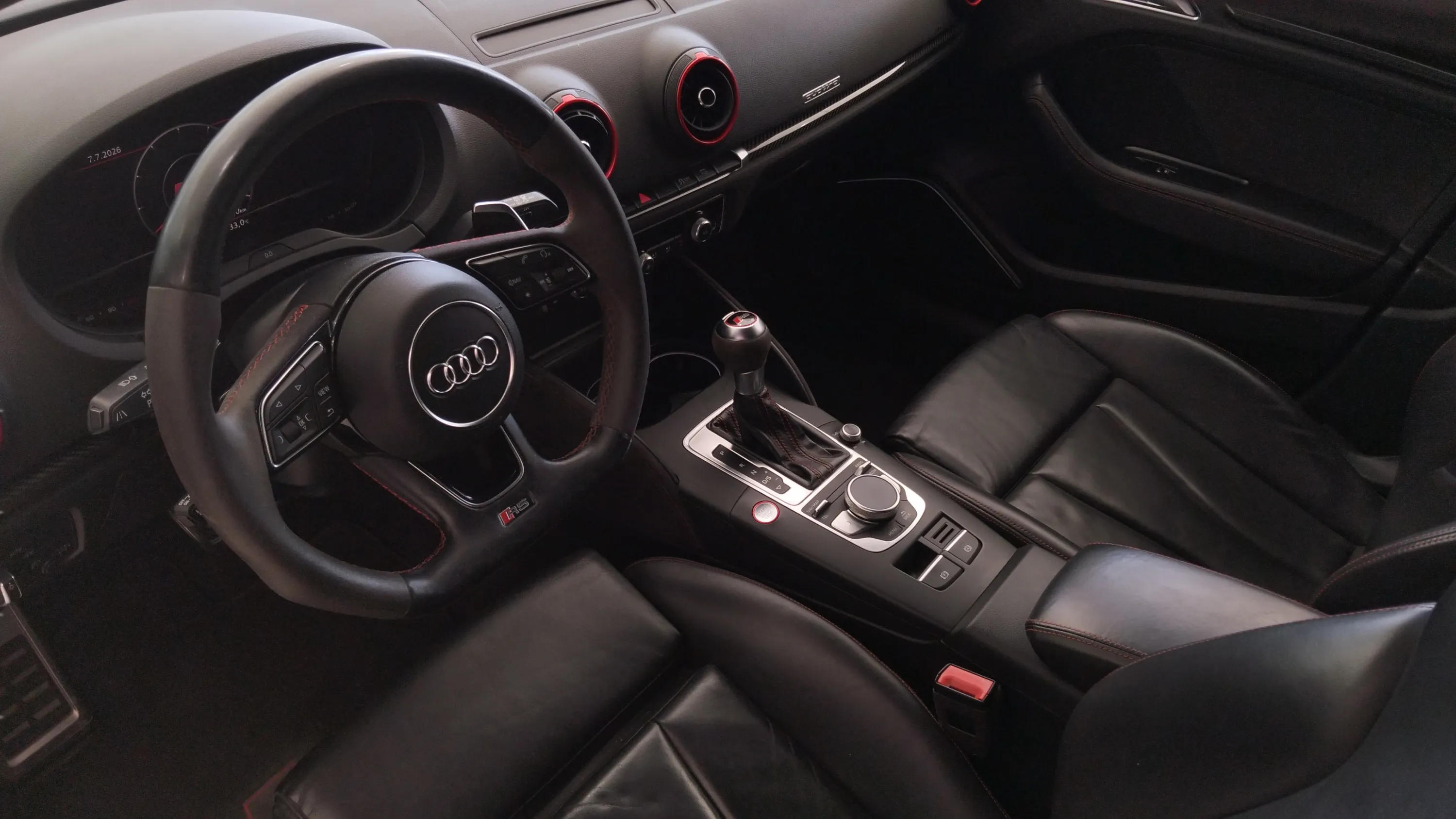 Audi A3 RS 3 2.5 TFSI quattro S tronic Sportback - foto 20