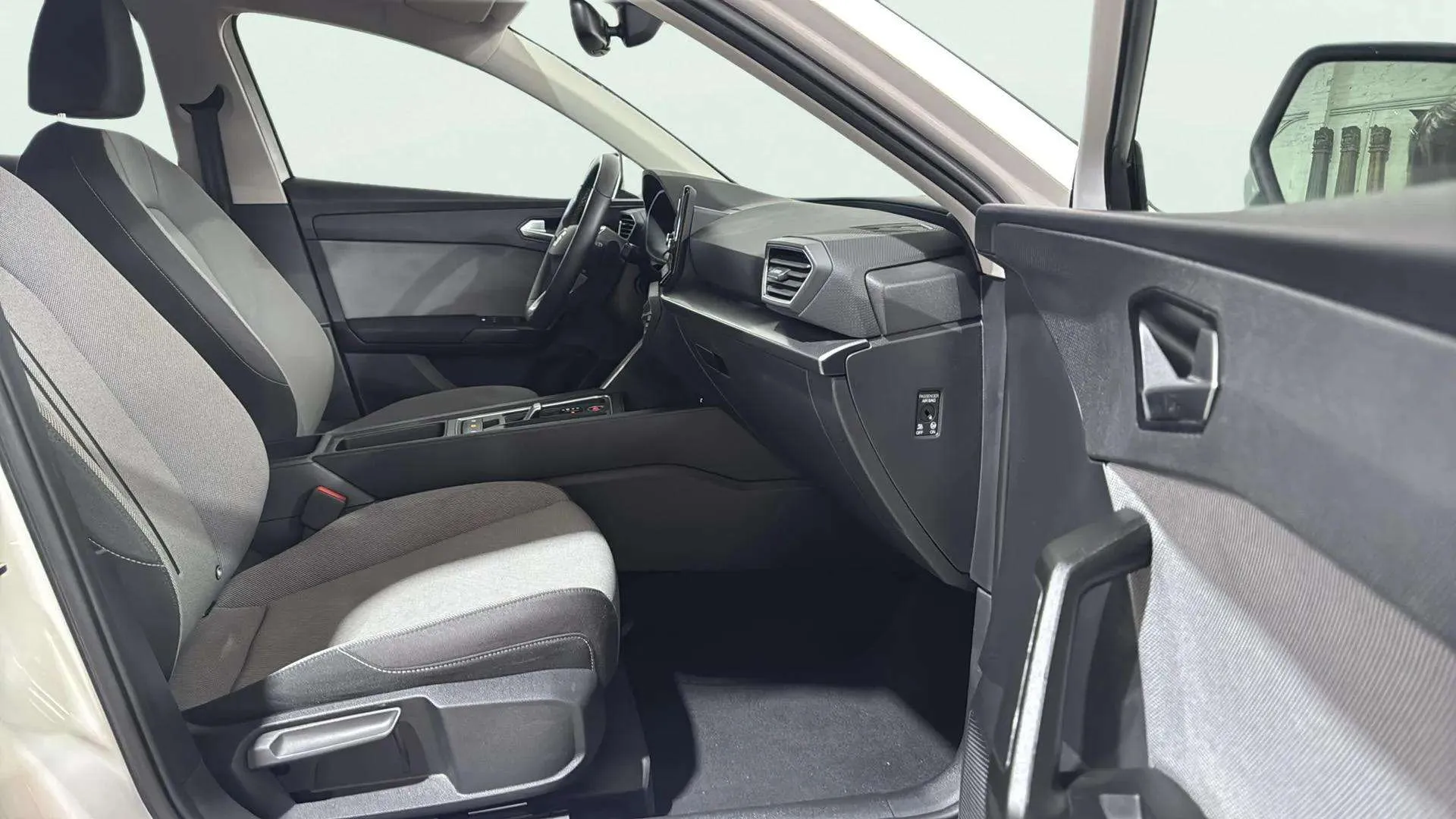 SEAT León 1.0 eTSI DSG-7 Style XL - foto 20