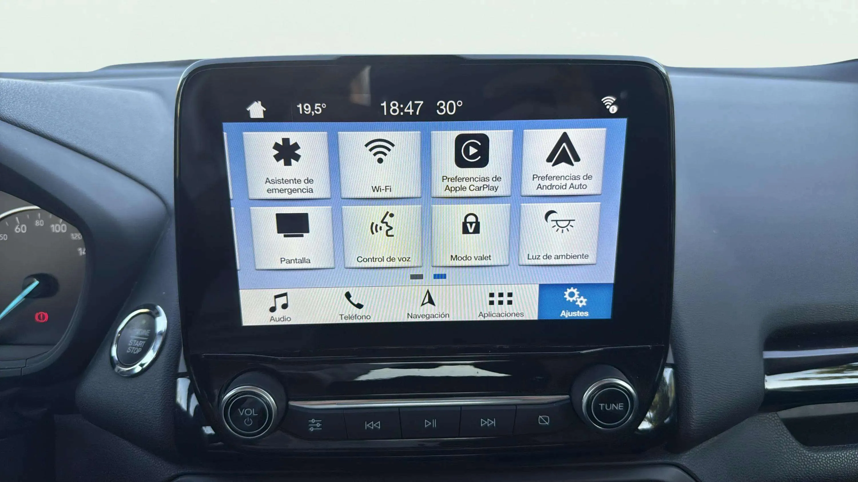 Ford EcoSport 1.0L EcoBoost Titanium - foto 24