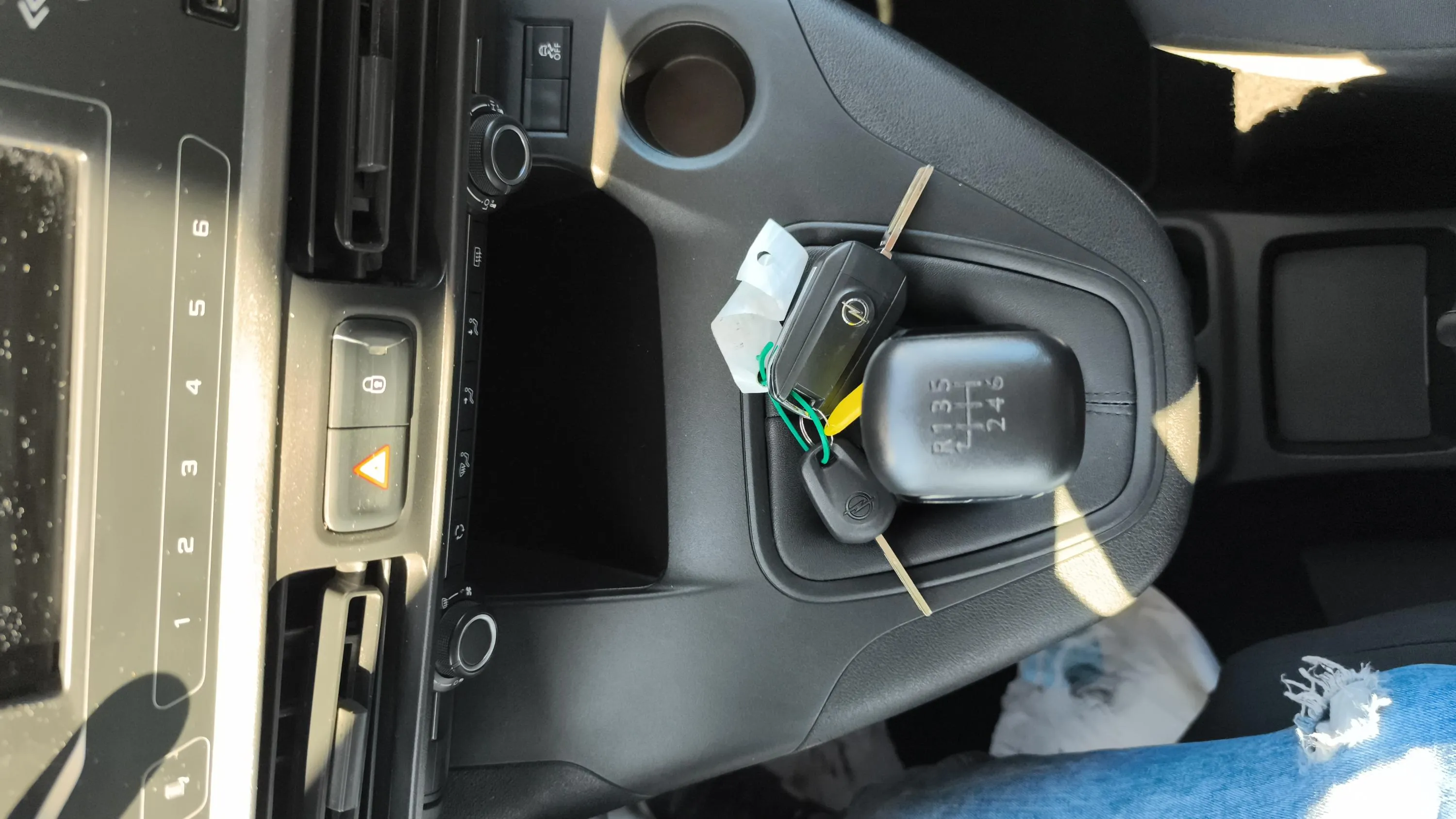 Opel Combo 1.5 TD Edition Plus XL - foto 20