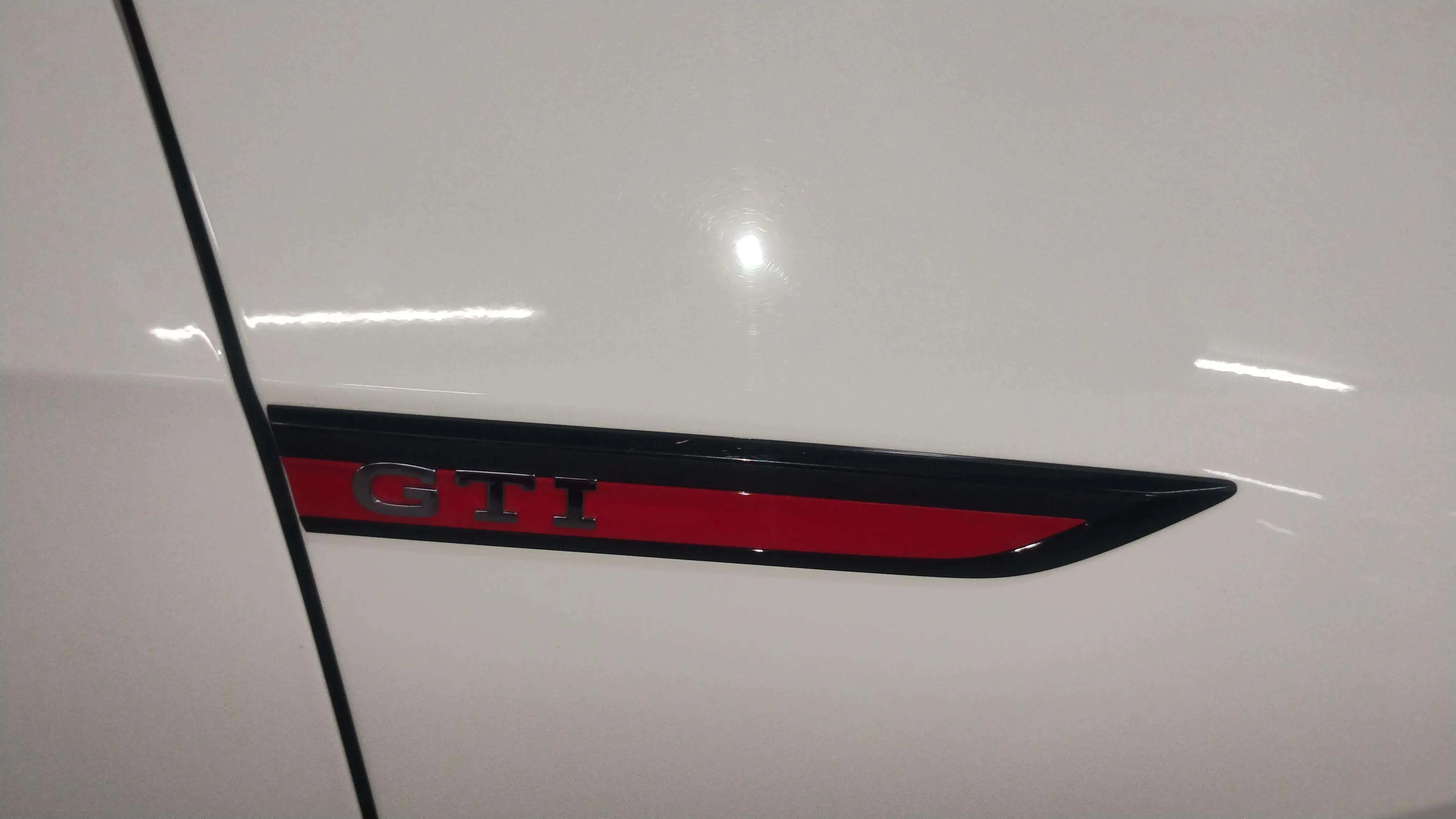 Volkswagen Golf GTI Performance 2.0 TSI DSG - foto 26