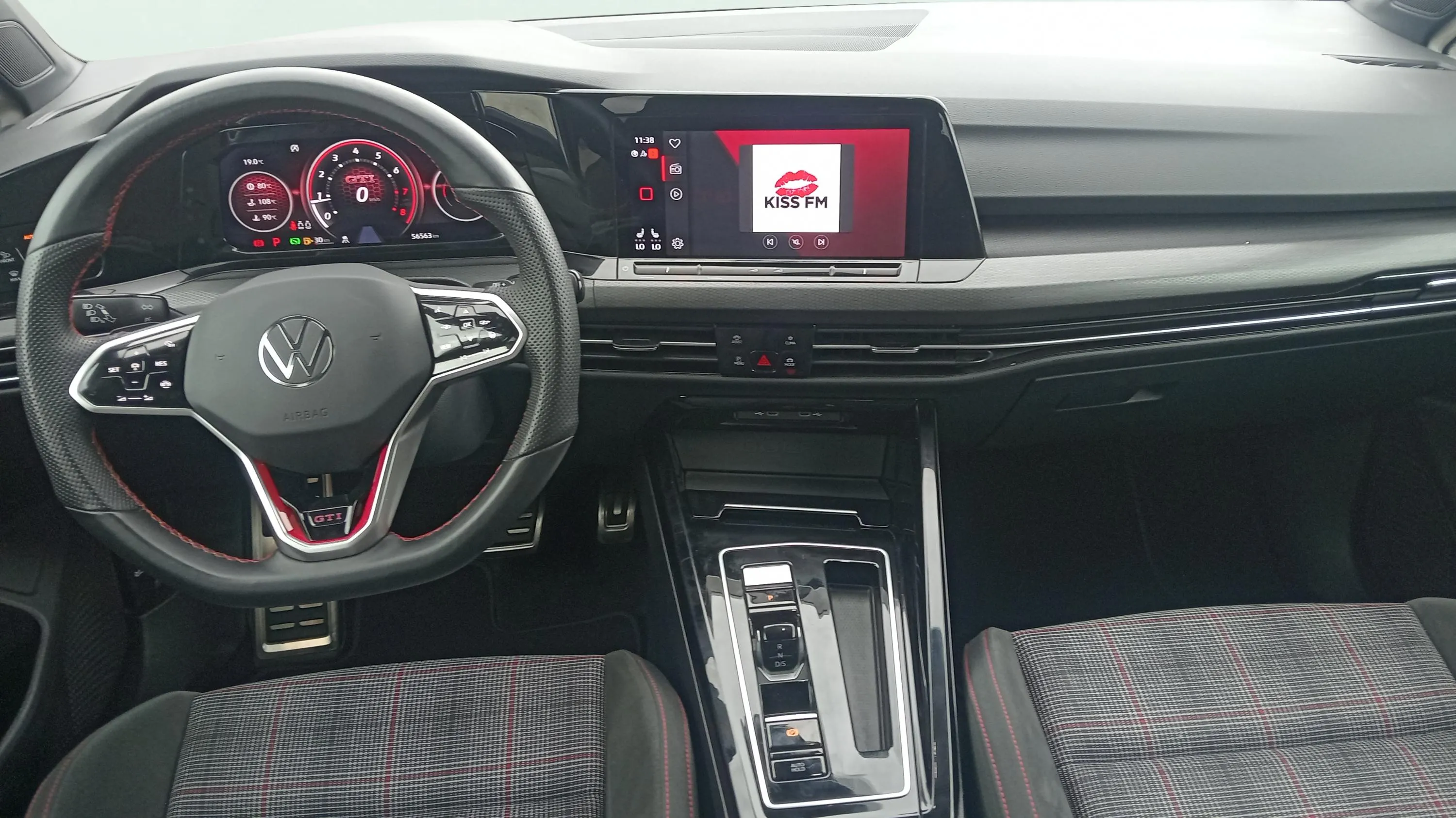 Volkswagen Golf GTI Performance 2.0 TSI DSG - foto 15