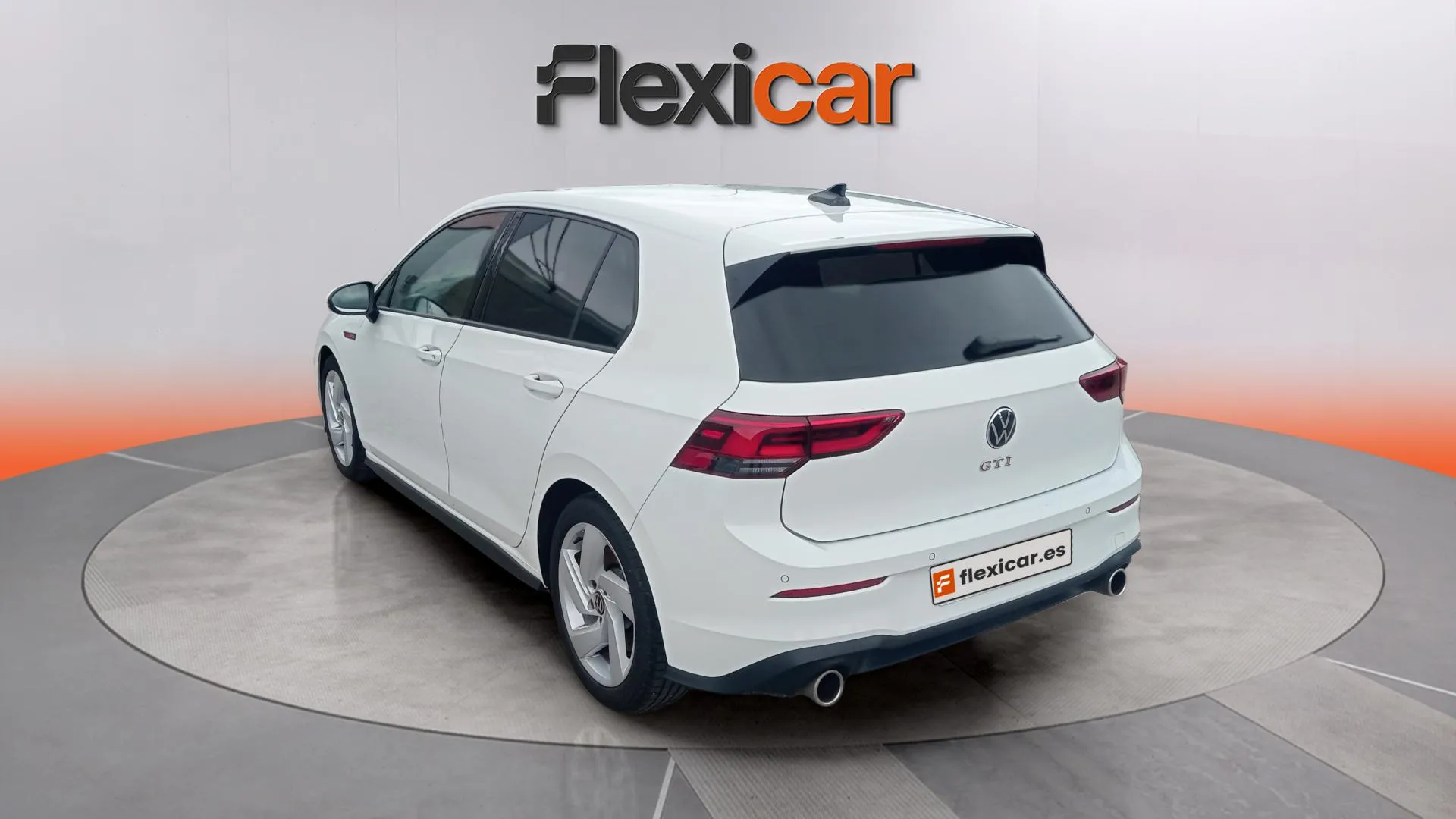 Volkswagen Golf GTI Performance 2.0 TSI DSG - foto 8
