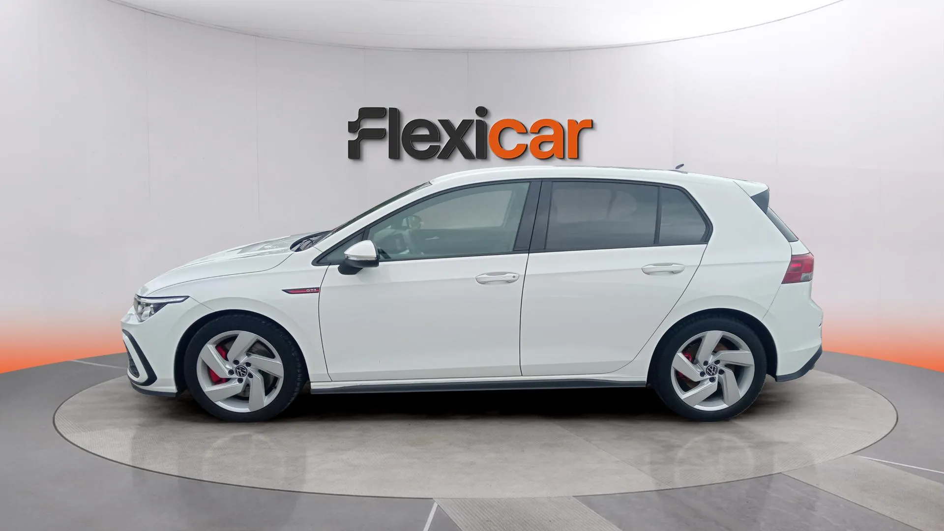 Volkswagen Golf GTI Performance 2.0 TSI DSG - foto 6