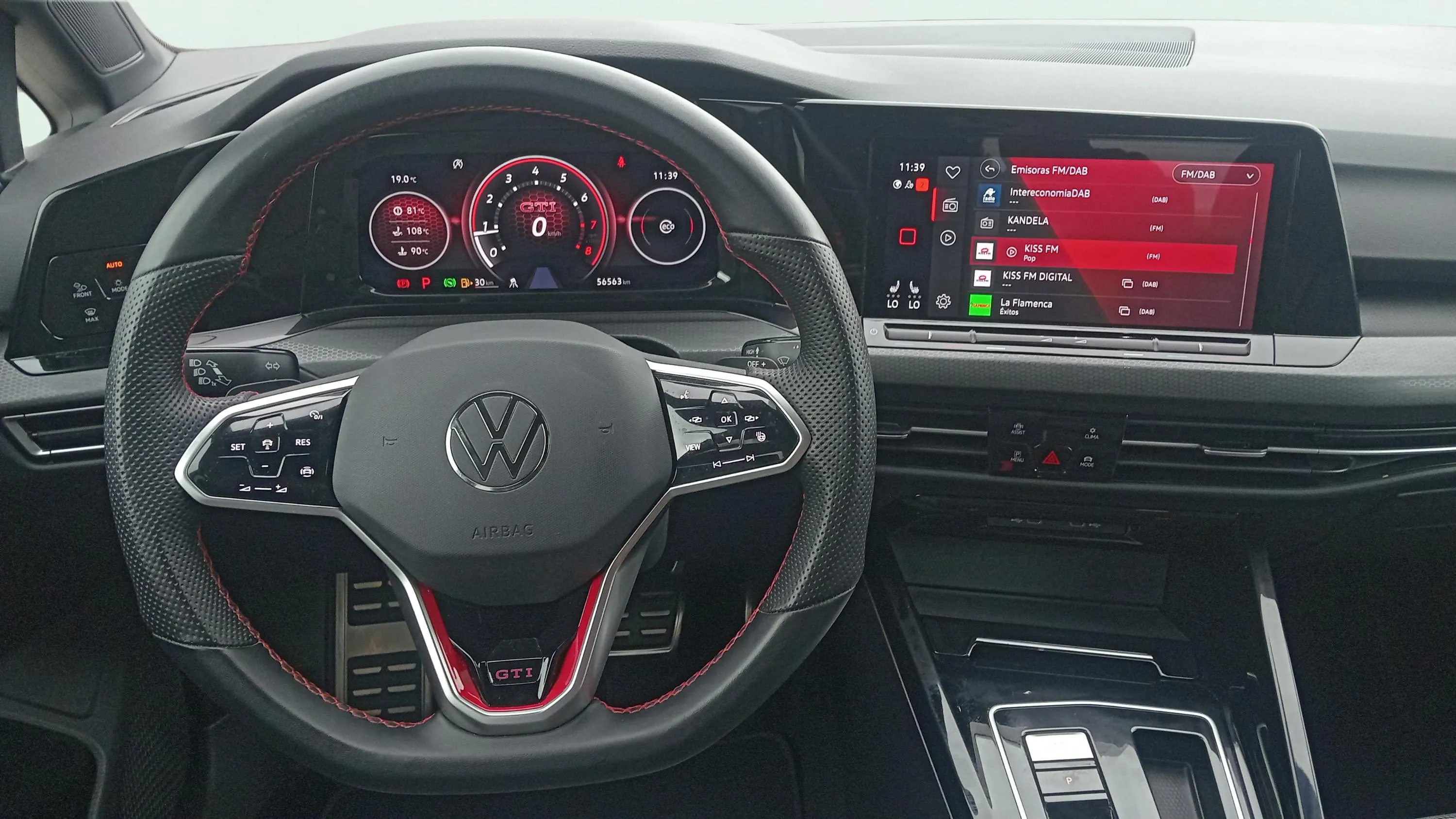 Volkswagen Golf GTI Performance 2.0 TSI DSG - foto 16