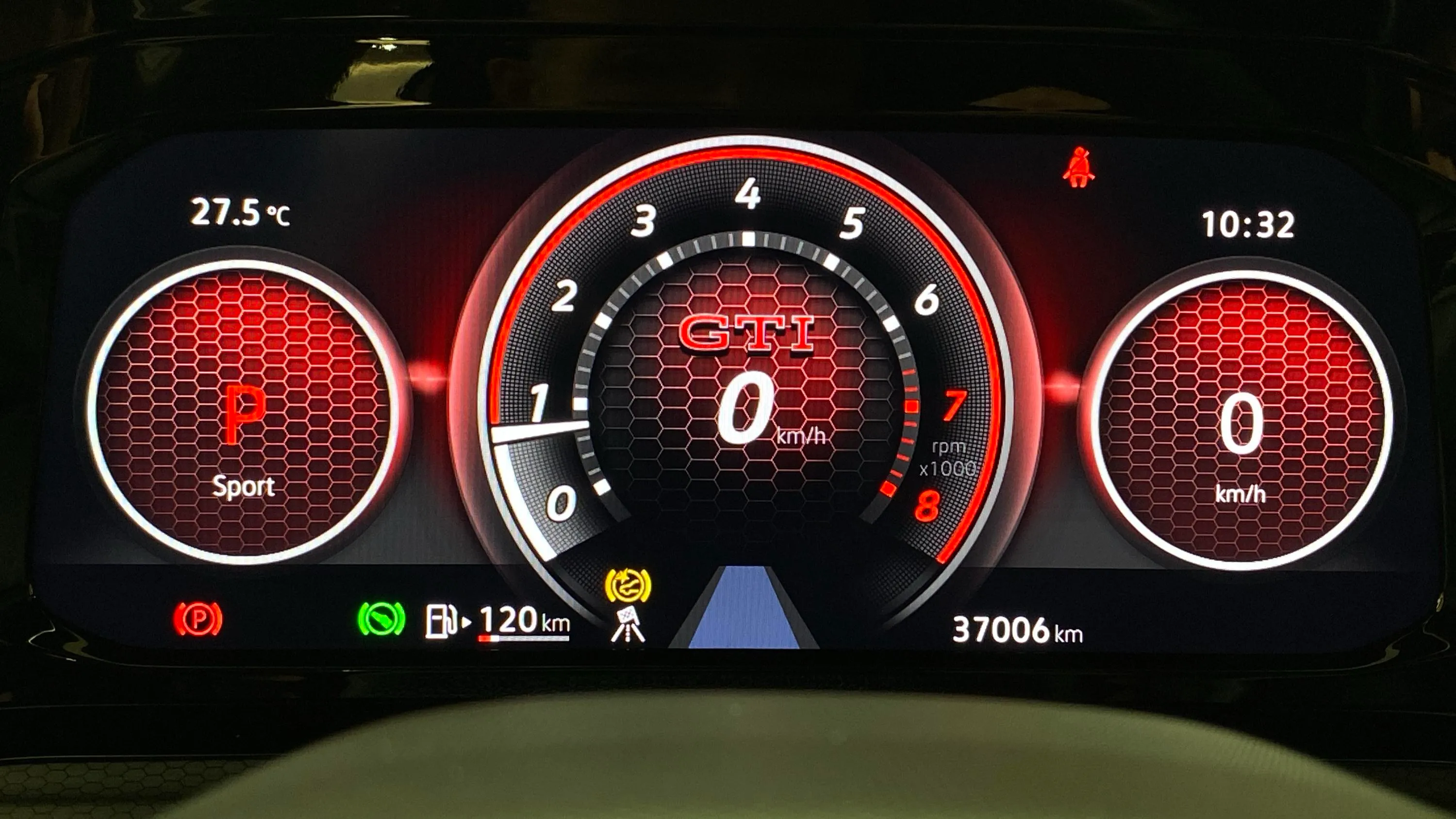 Volkswagen Golf GTI 2.0 TSI DSG - foto 21