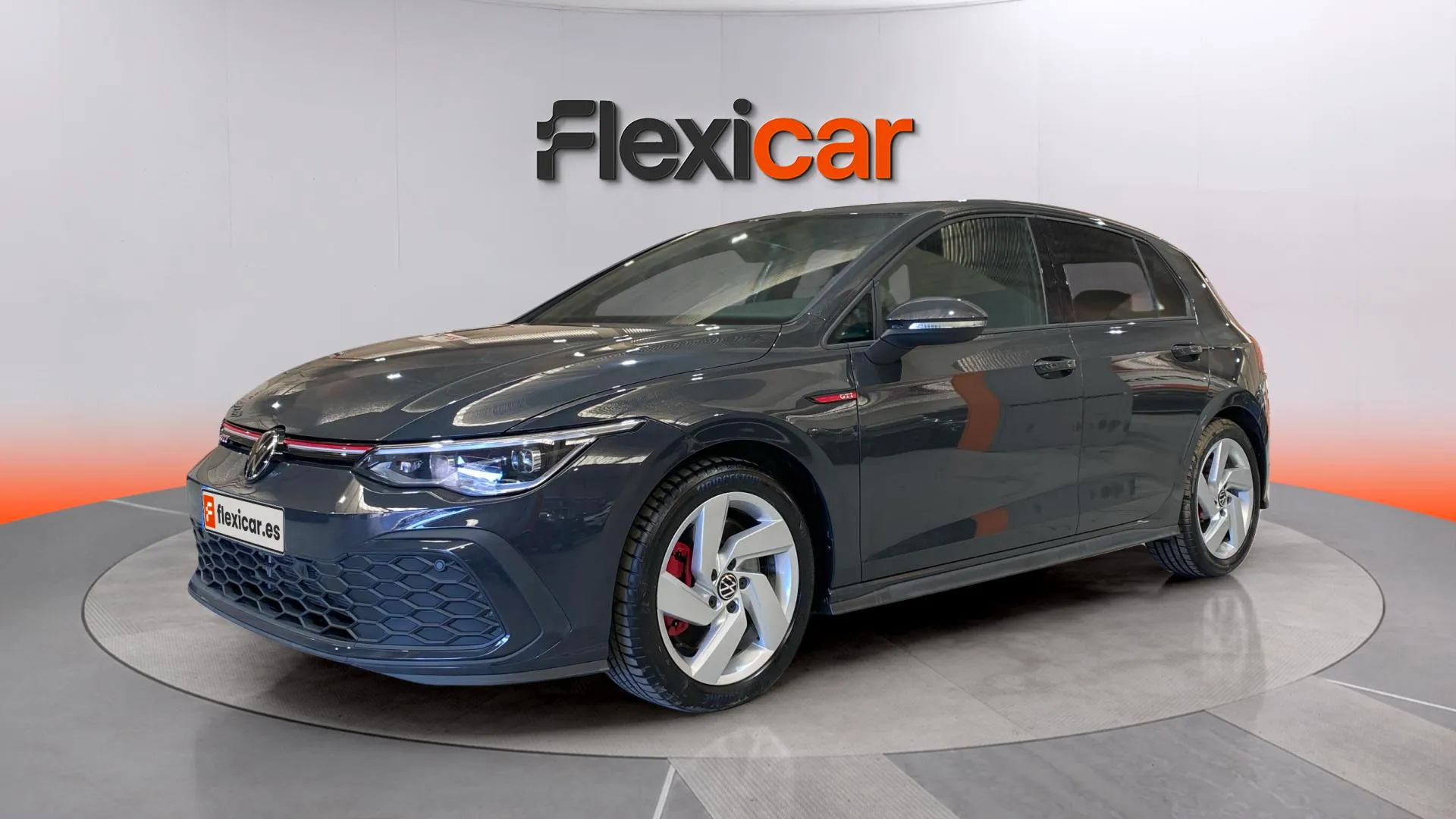 Volkswagen Golf GTI 2.0 TSI DSG - foto 3
