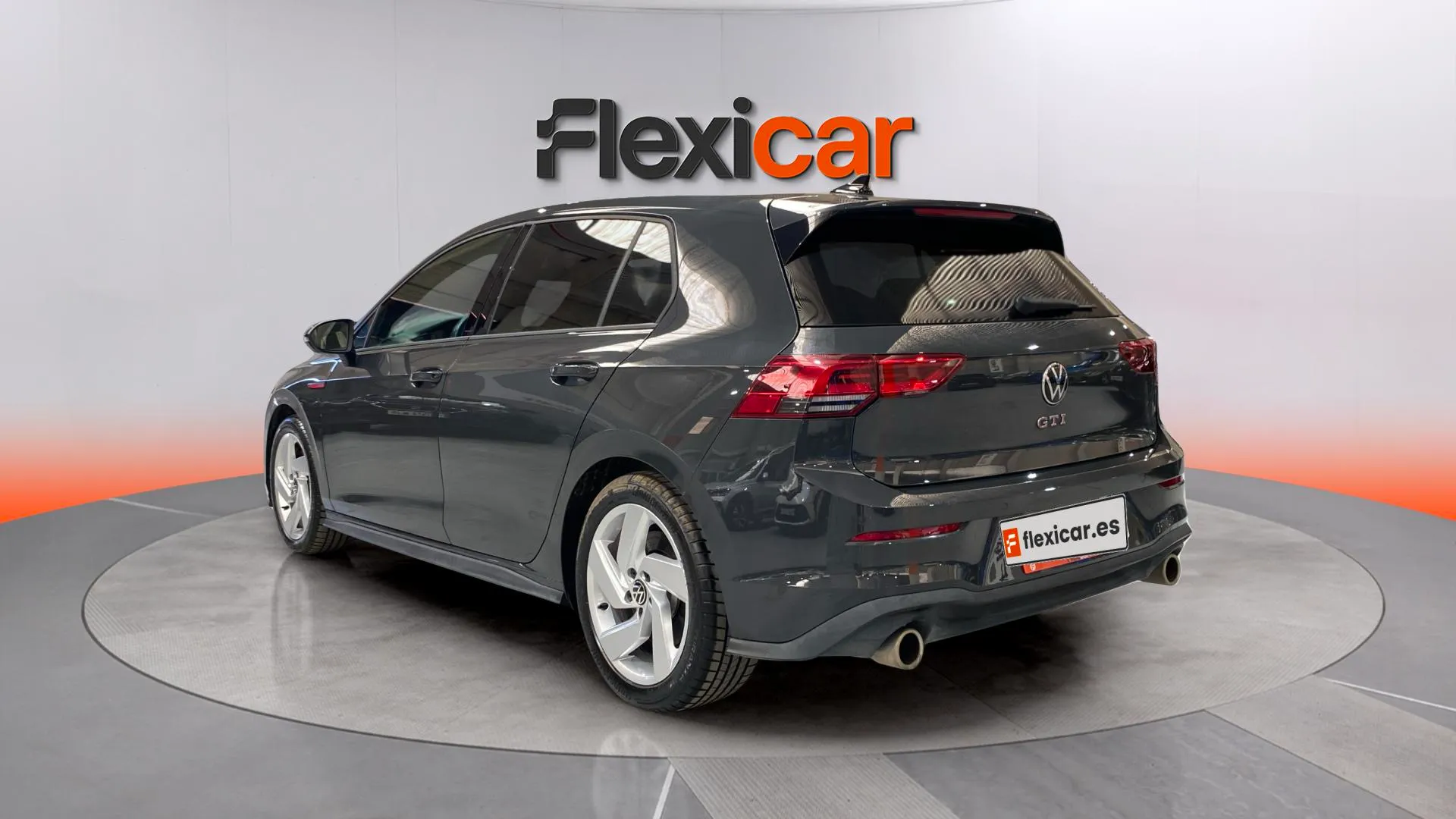 Volkswagen Golf GTI 2.0 TSI DSG - foto 6