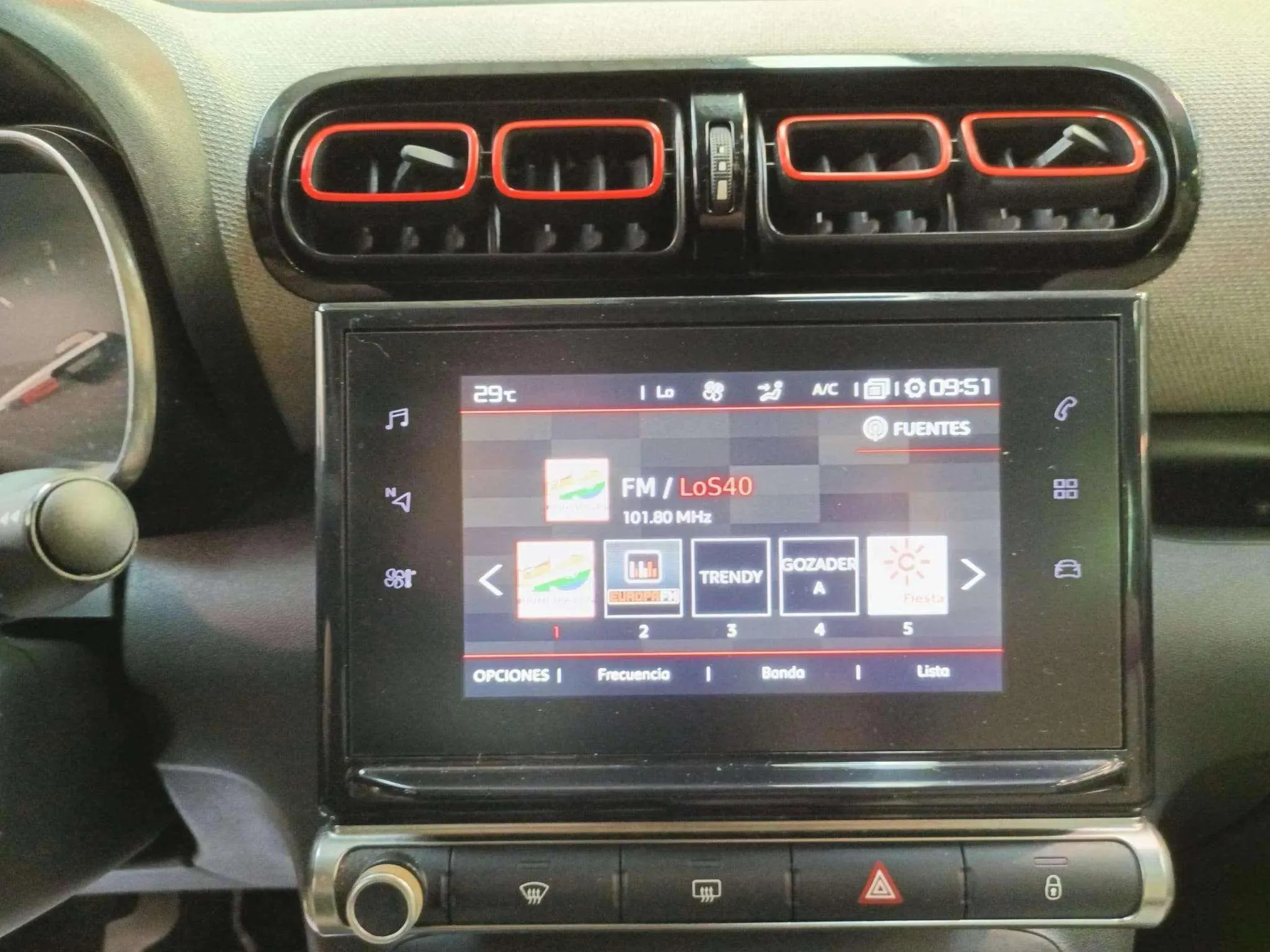 Citroën C3 Aircross BlueHDi Shine - foto 14