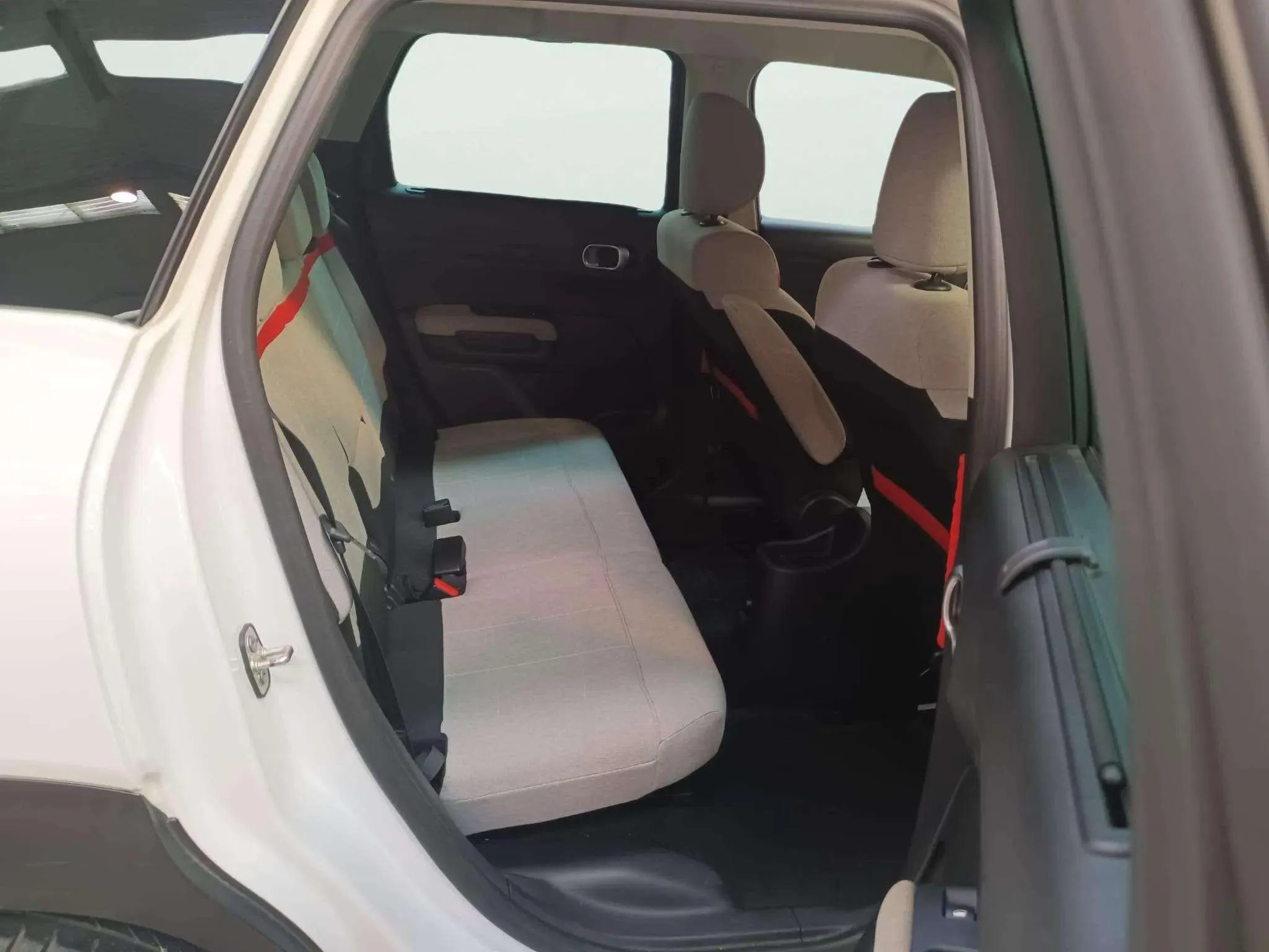 Citroën C3 Aircross BlueHDi Shine - foto 8