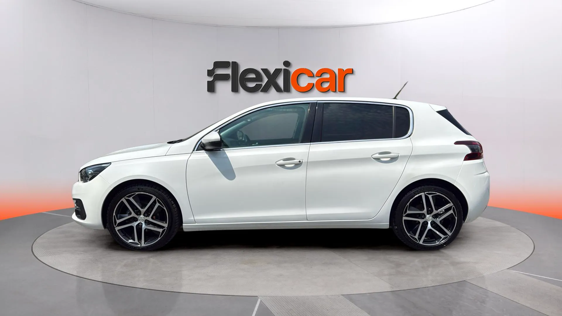 Peugeot 308 Allure 1.2 PureTech - foto 4