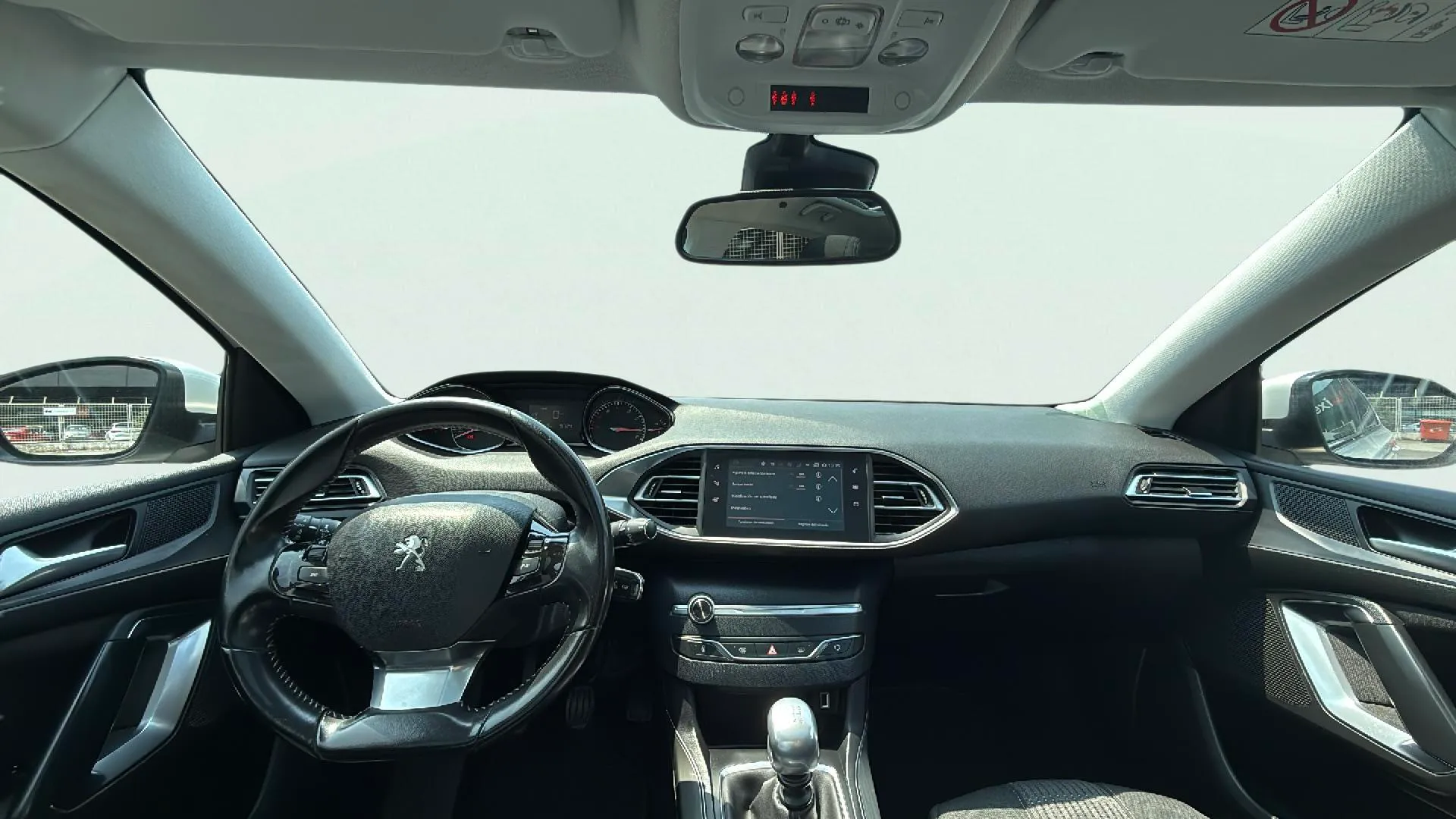 Peugeot 308 Allure 1.2 PureTech - foto 9