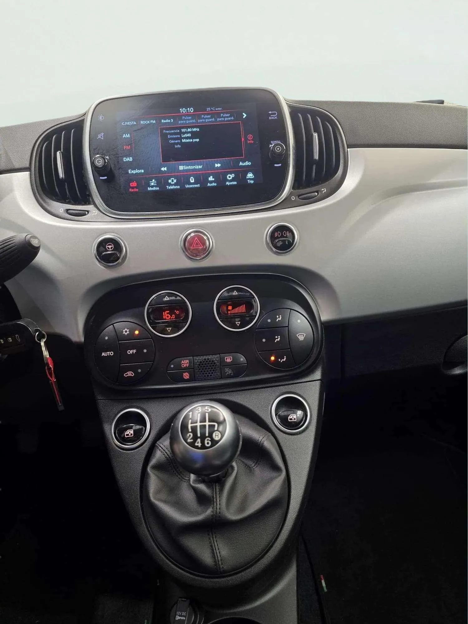 Fiat 500 Connect 1.0 Hybrid - foto 17