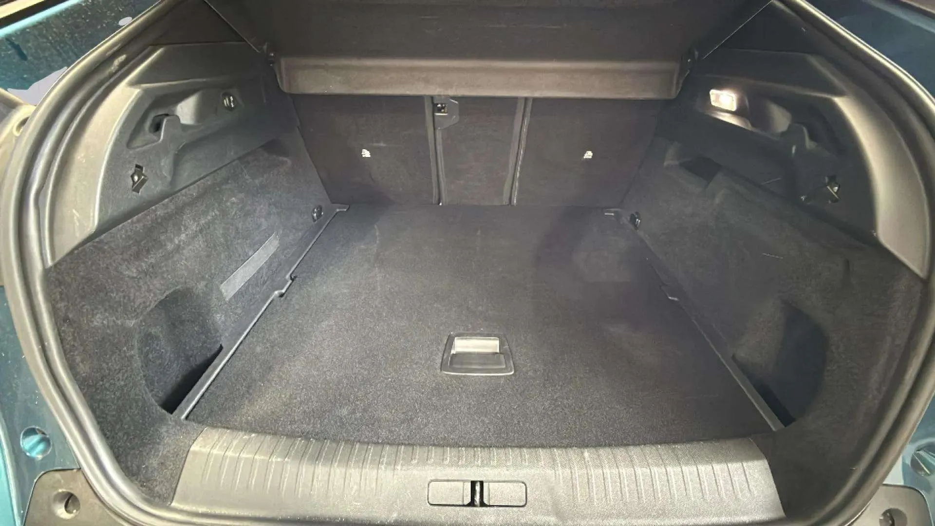 Peugeot 3008 1.2 Allure eDCS6 - foto 28