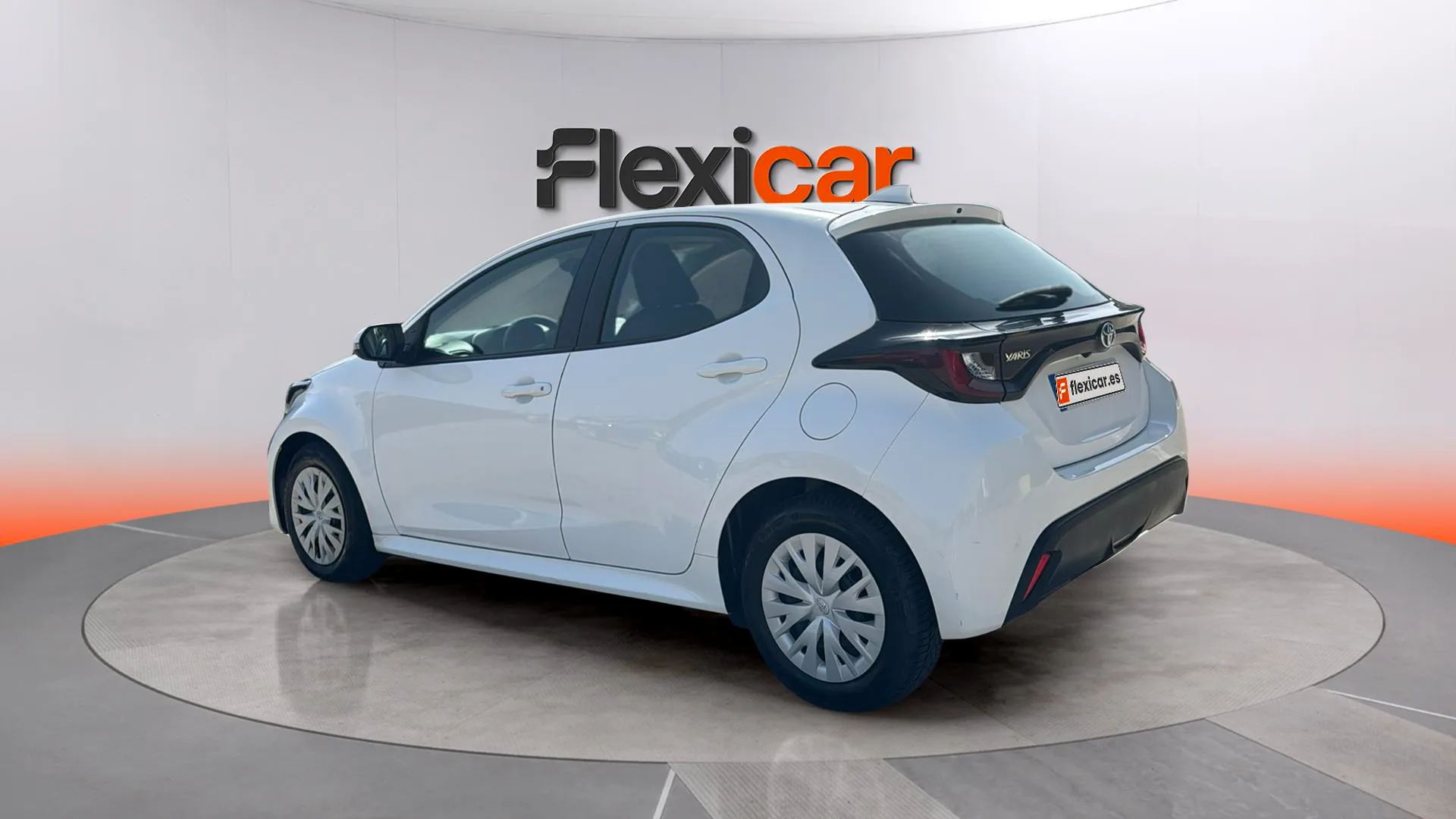 Toyota Yaris 1.0 70 Active - foto 5