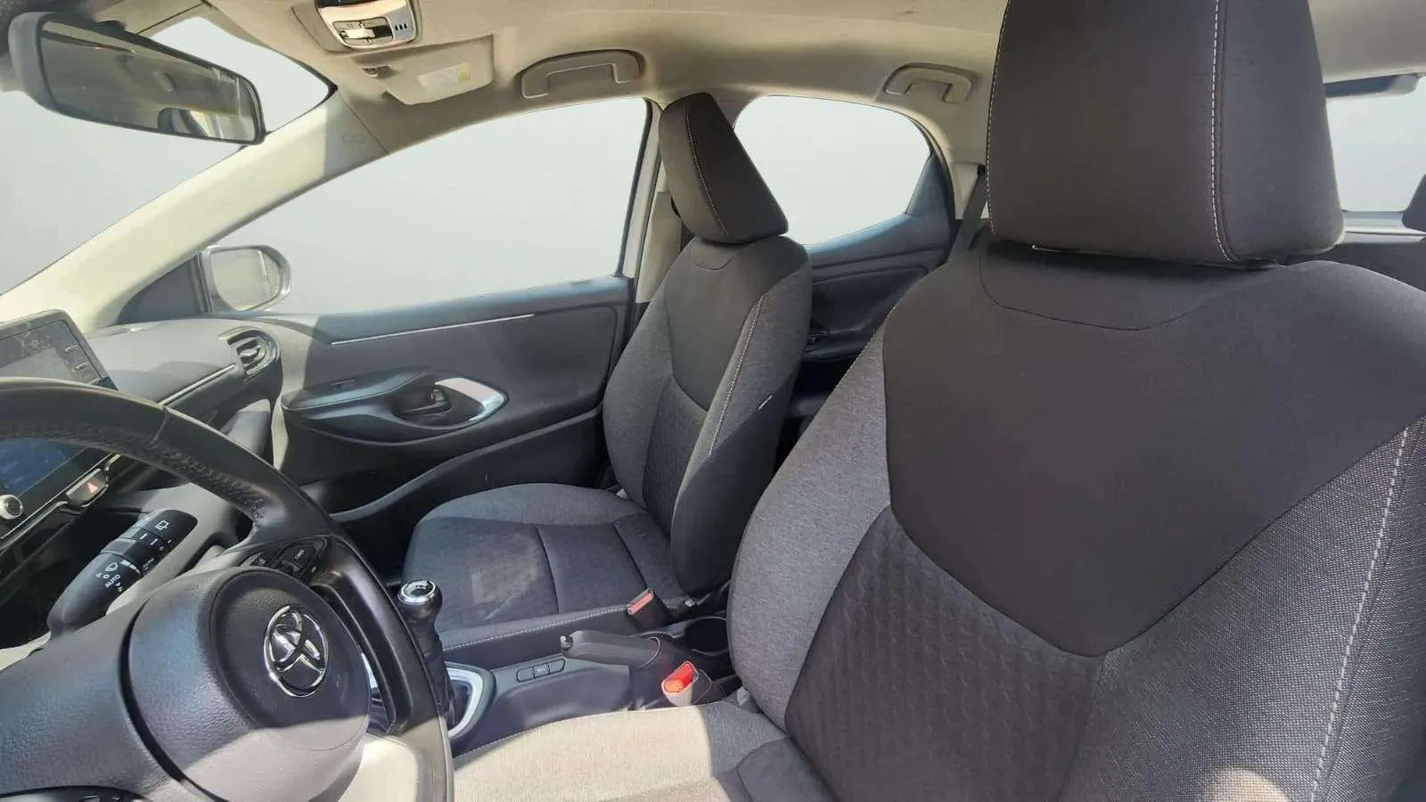 Toyota Yaris 1.5 125 S-Edition - foto 21