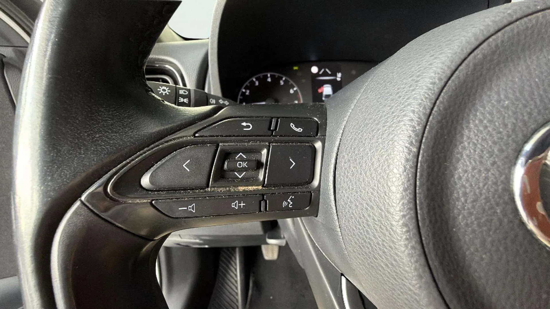 Toyota Yaris 1.0 70 Active - foto 19