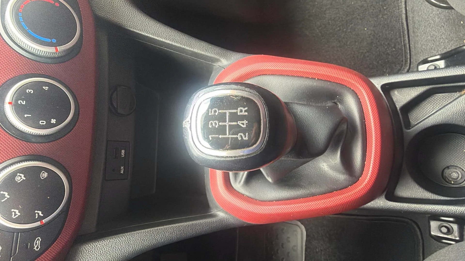 Hyundai i10 1.2 Link - foto 17