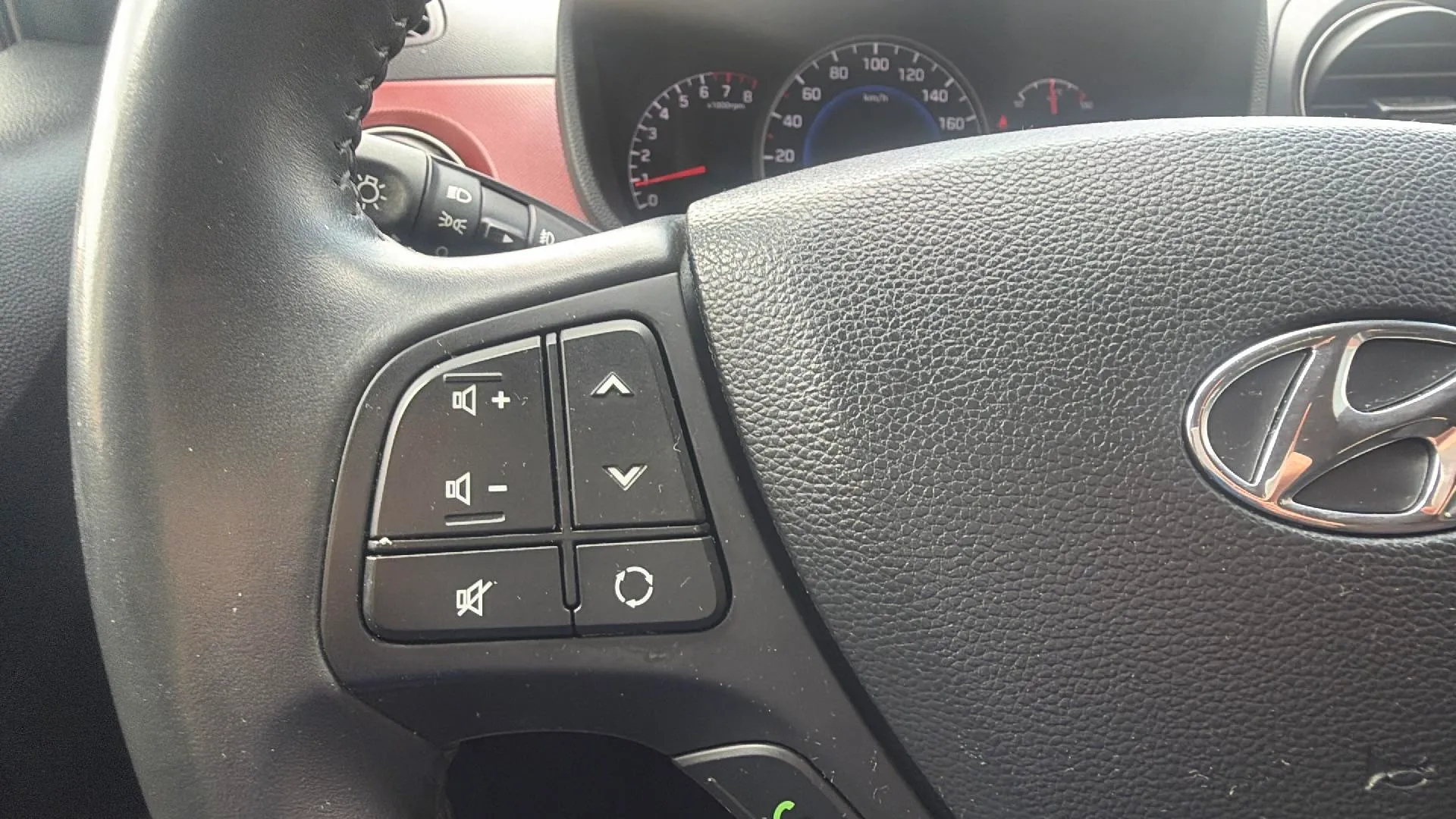 Hyundai i10 1.2 Link - foto 21