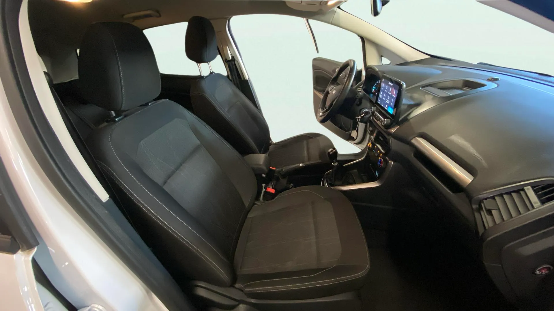 Ford EcoSport Trend - foto 14