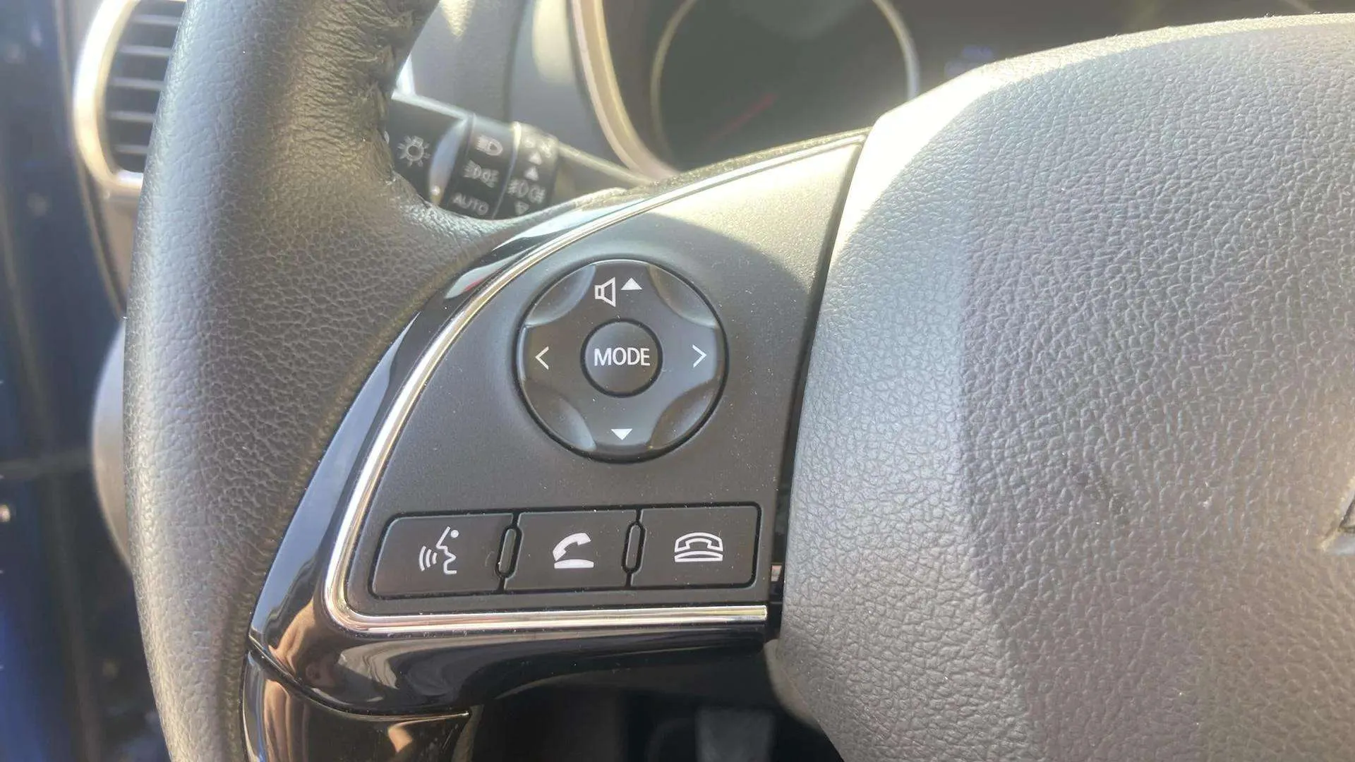 Mitsubishi Eclipse Cross 150T Challenge - foto 12