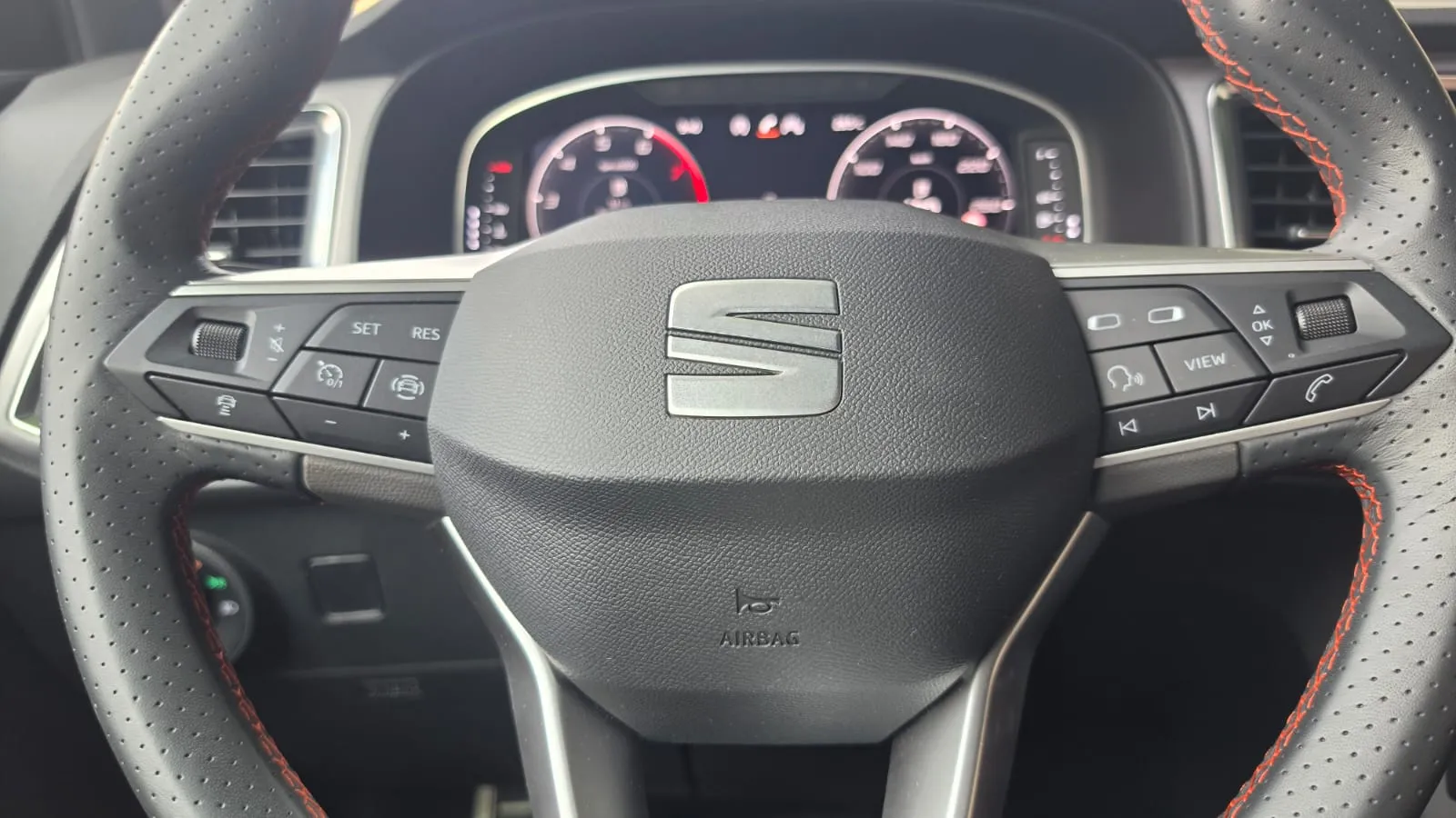 SEAT Ateca 1.5 TSI DSG FR XM - foto 12