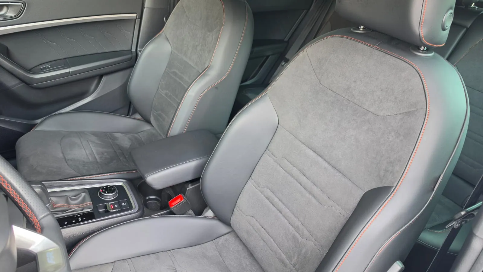 SEAT Ateca 1.5 TSI DSG FR XM - foto 15
