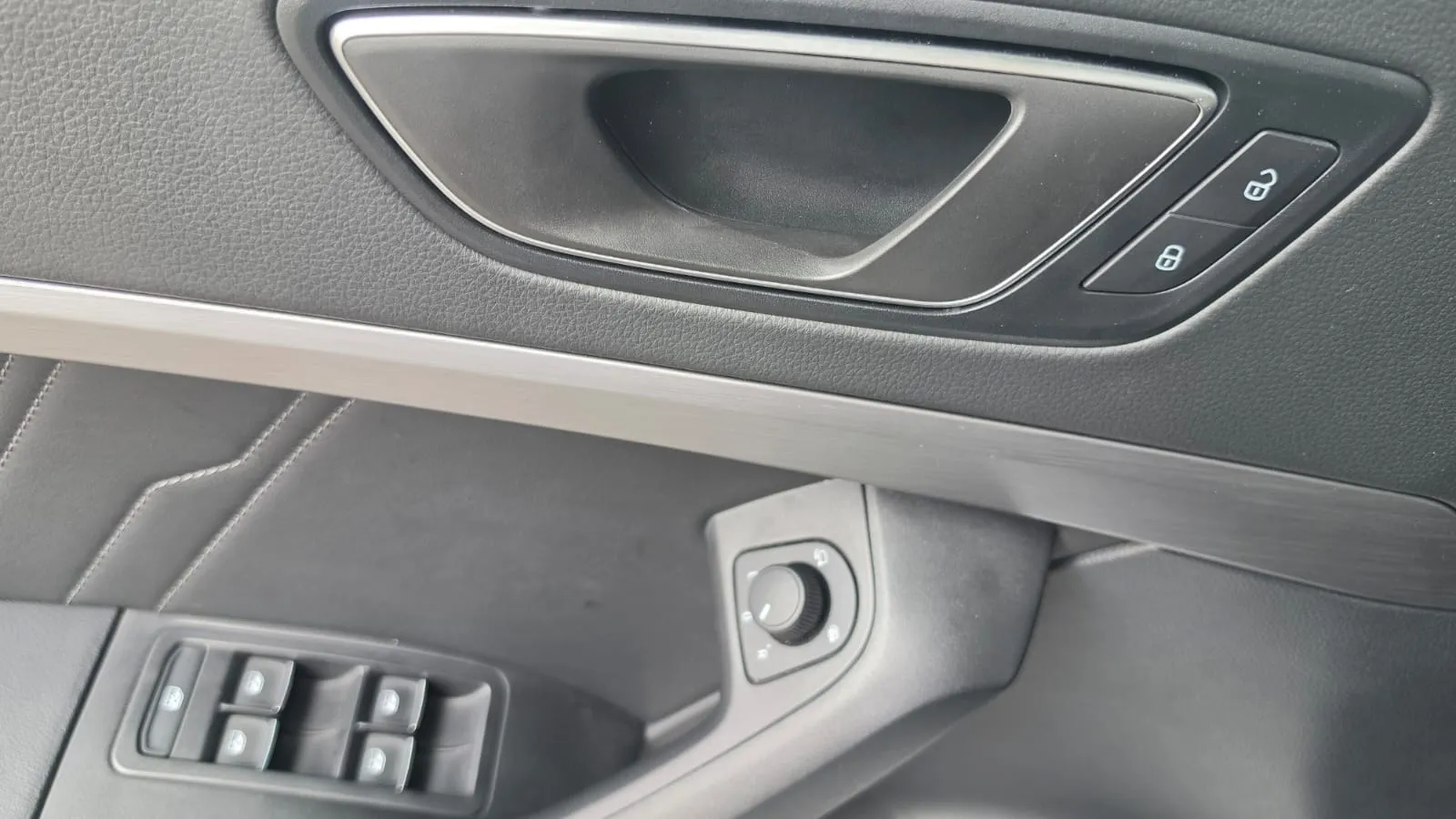 SEAT Ateca 1.5 TSI DSG FR XM - foto 18