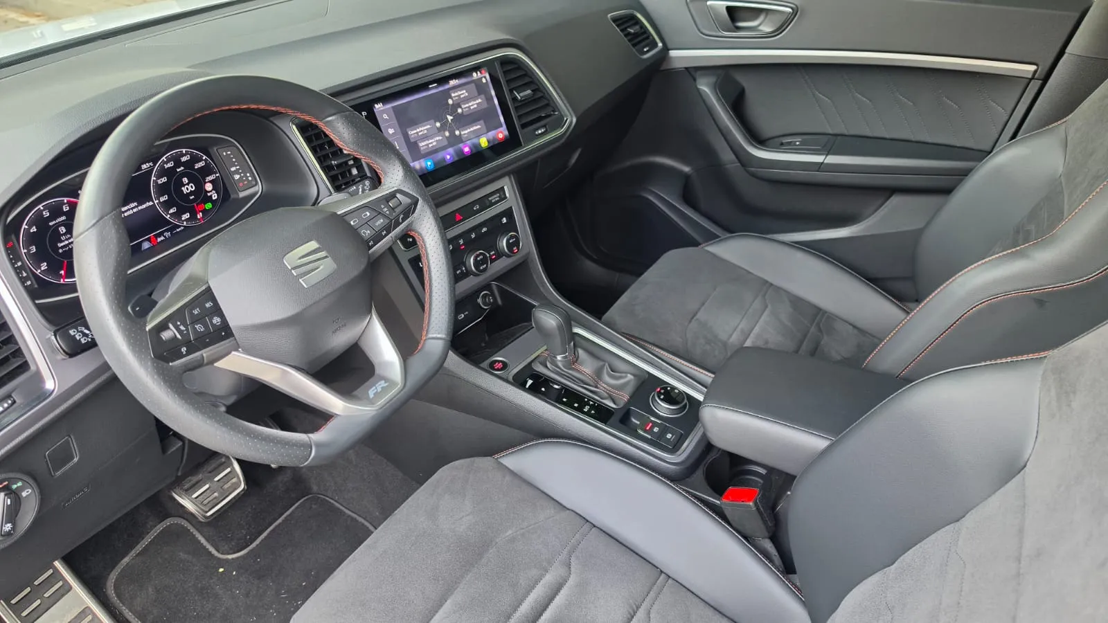 SEAT Ateca 1.5 TSI DSG FR XM - foto 14