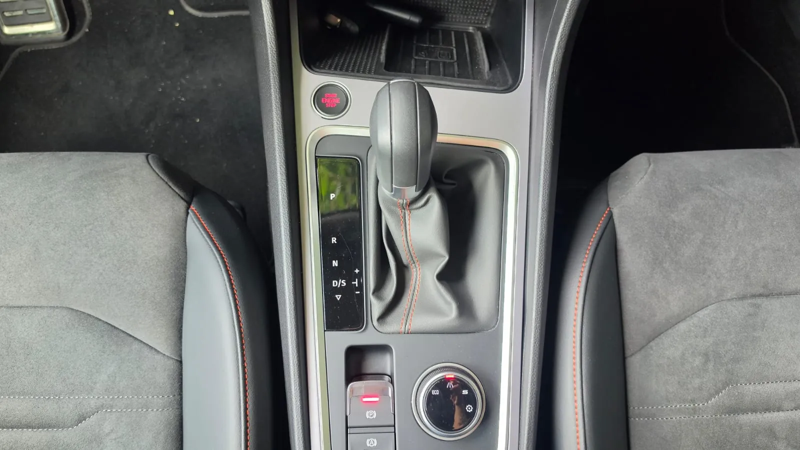SEAT Ateca 1.5 TSI DSG FR XM - foto 11
