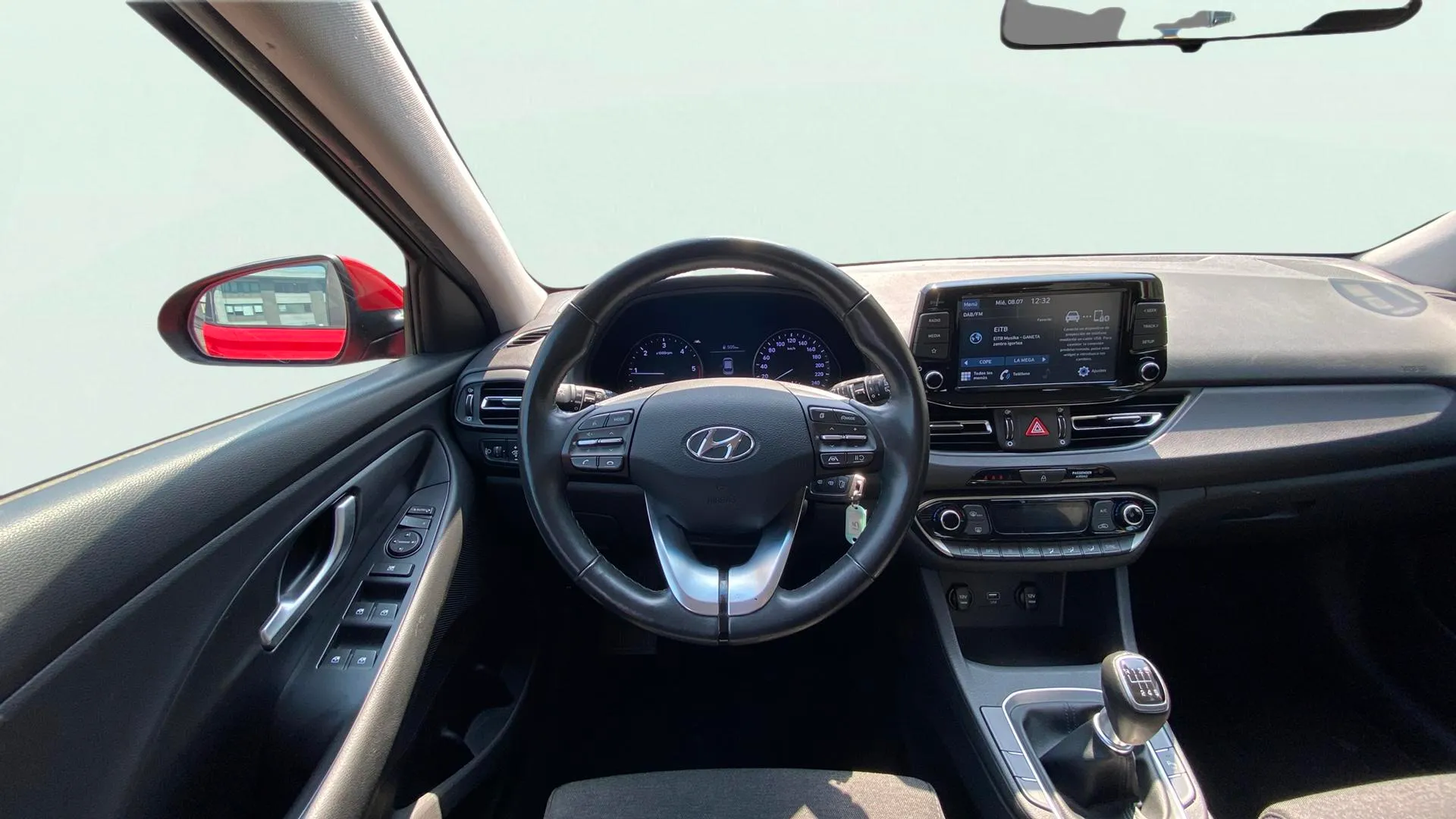Hyundai i30 1.6 CRDi Klass - foto 11