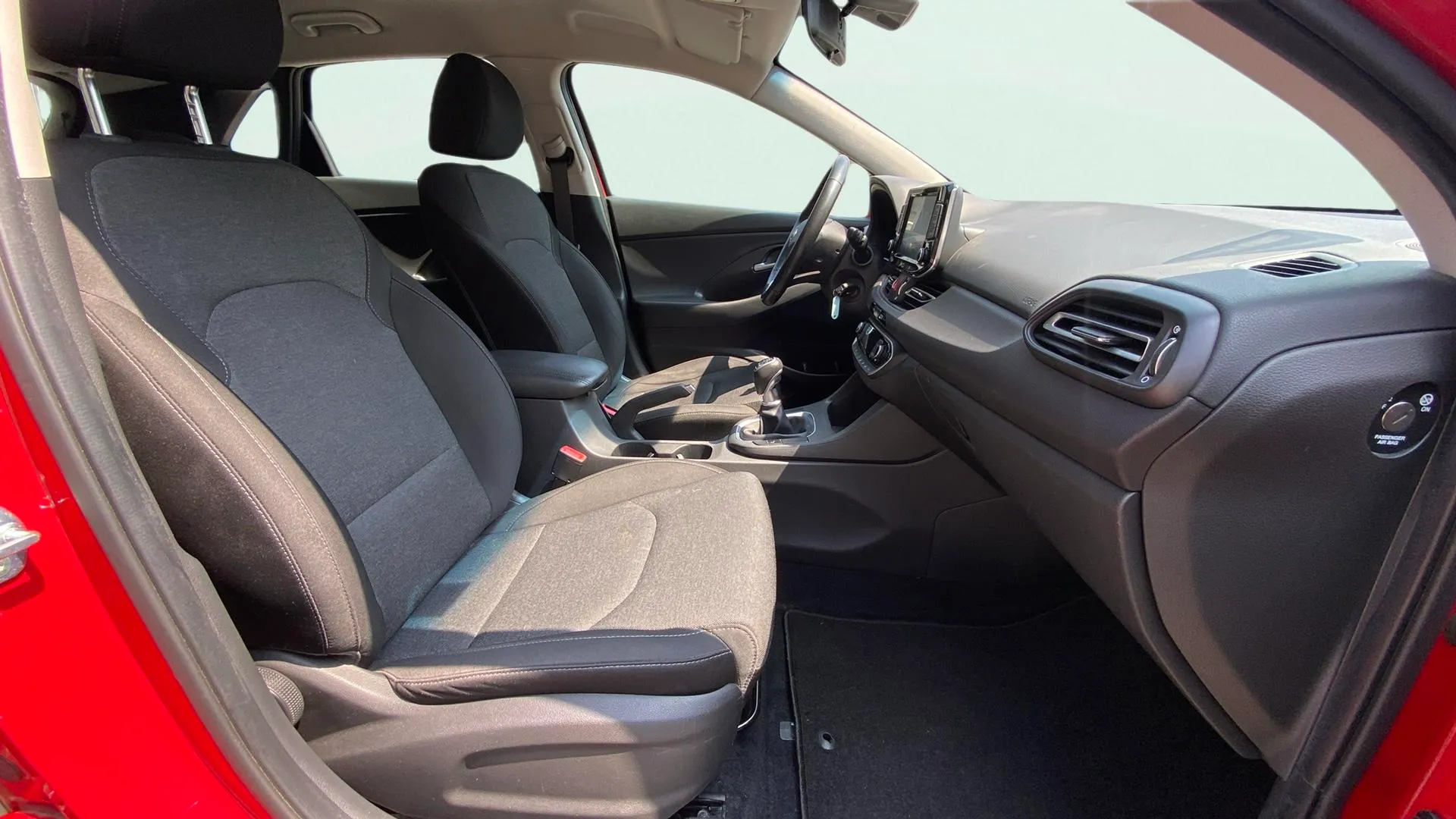 Hyundai i30 1.6 CRDi Klass - foto 23