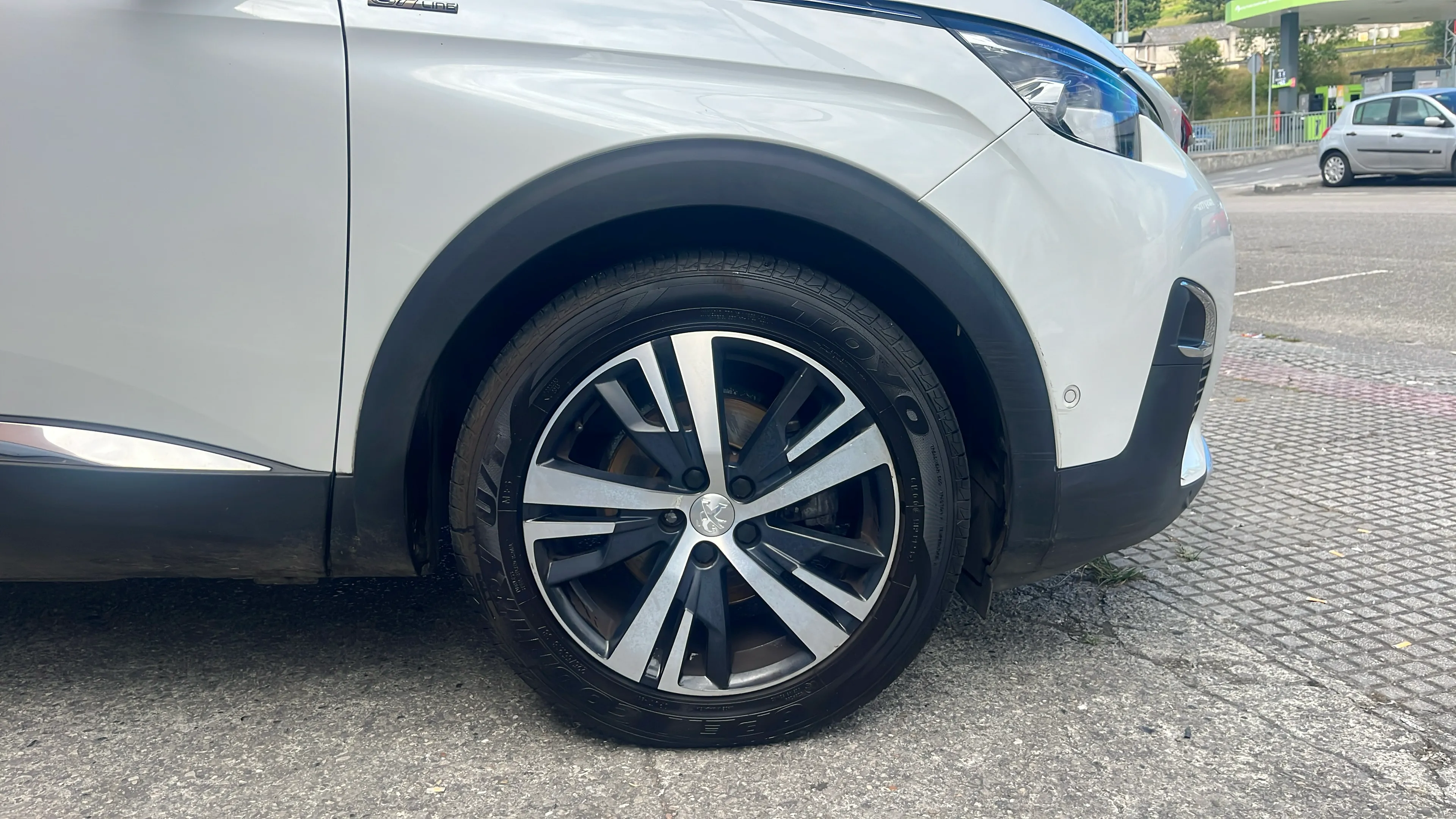 Peugeot 3008 1.2 PureTech Allure - foto 22