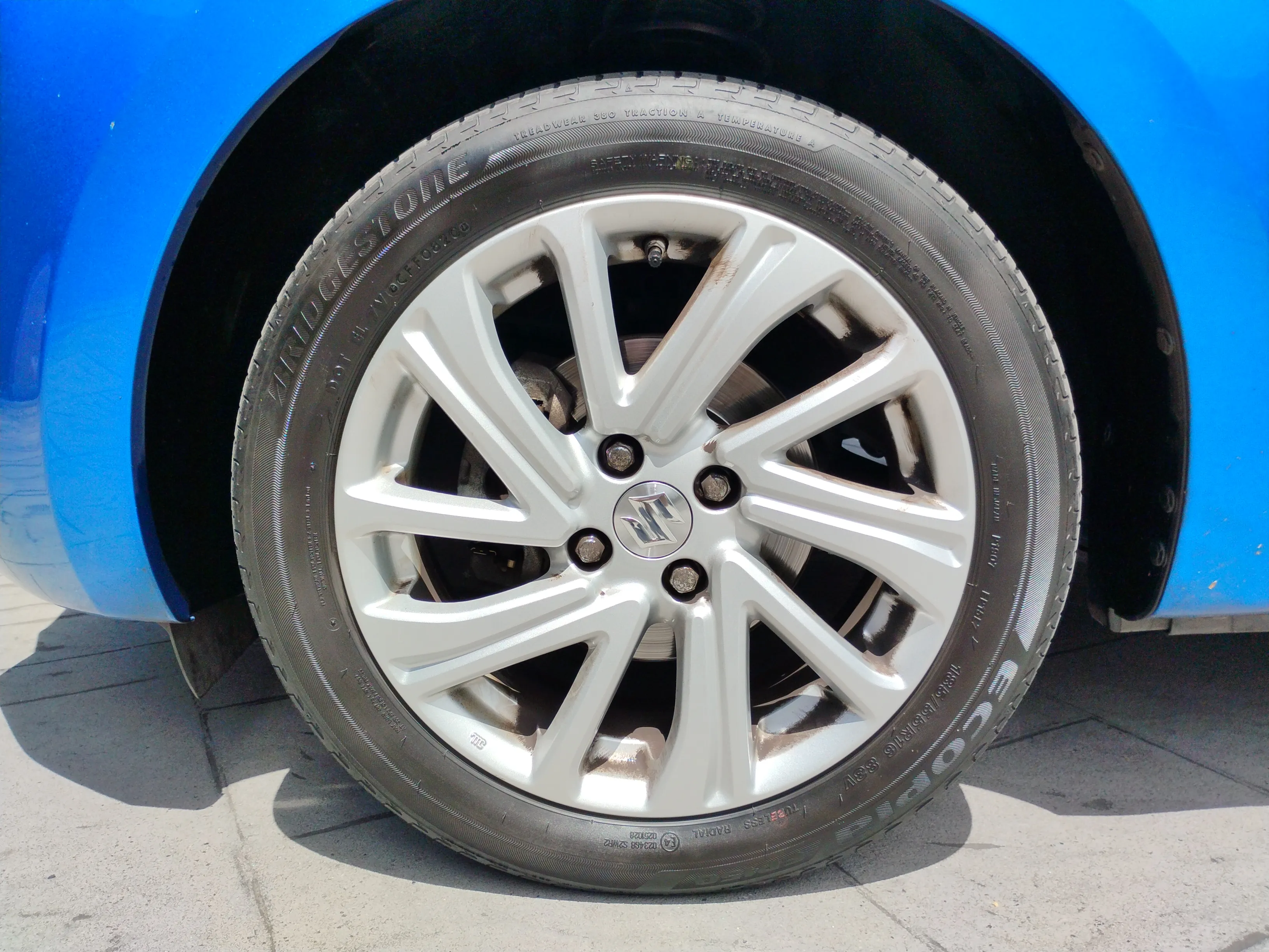 Suzuki Swift 1.2 GLE Mild Hybrid - foto 25