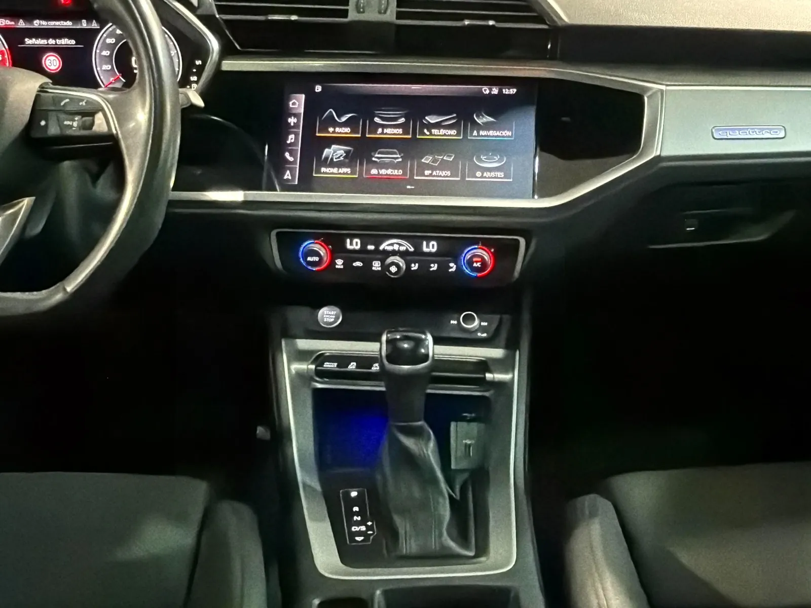 Audi Q3 40 TDI S tronic quattro S Line - foto 11