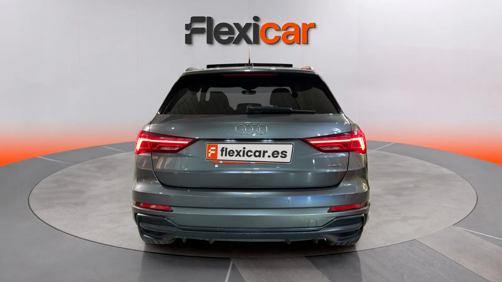 Audi Q3 40 TDI S tronic quattro S Line - foto 4
