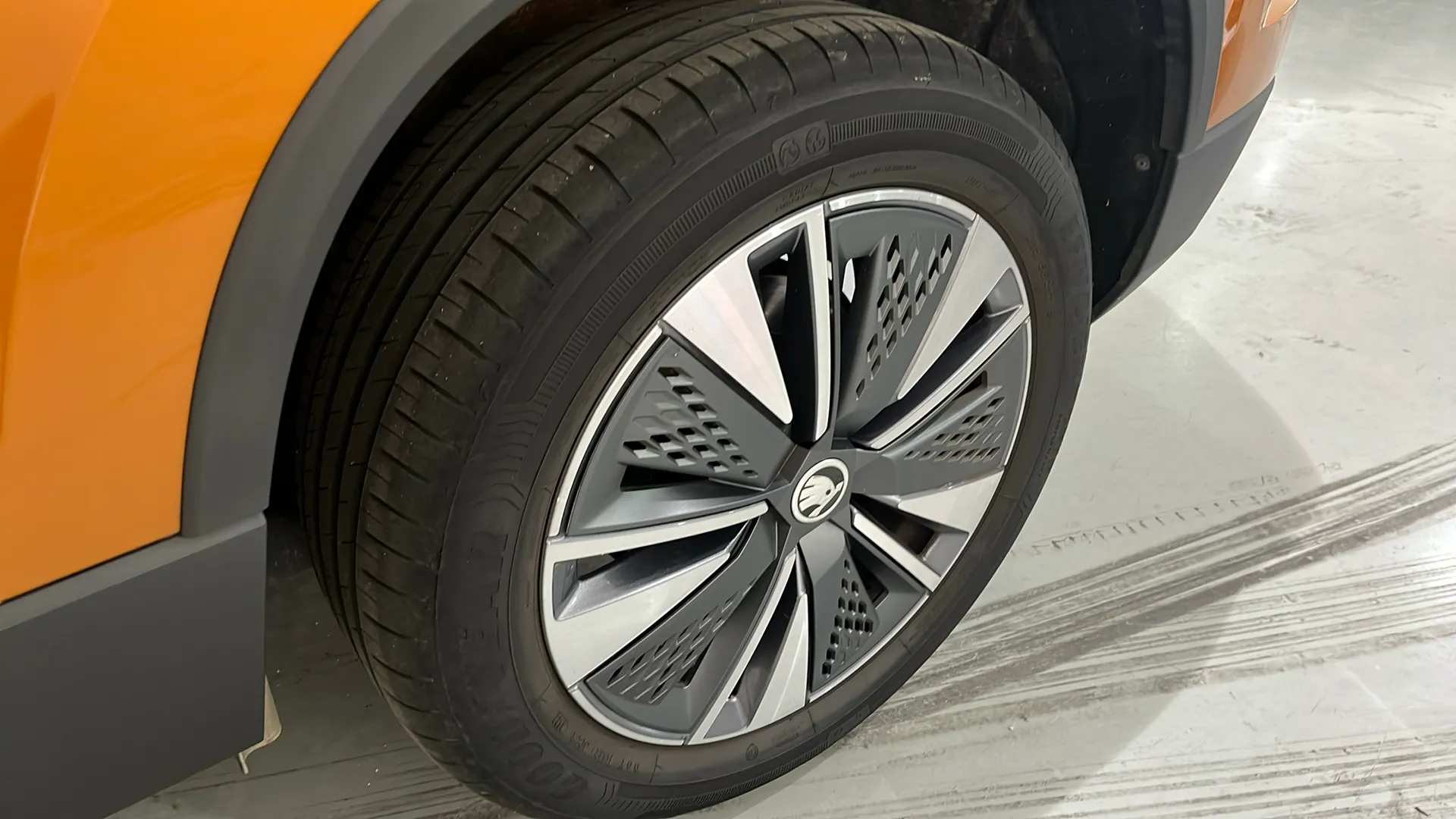 Škoda Karoq 1.0 TSI Active - foto 22