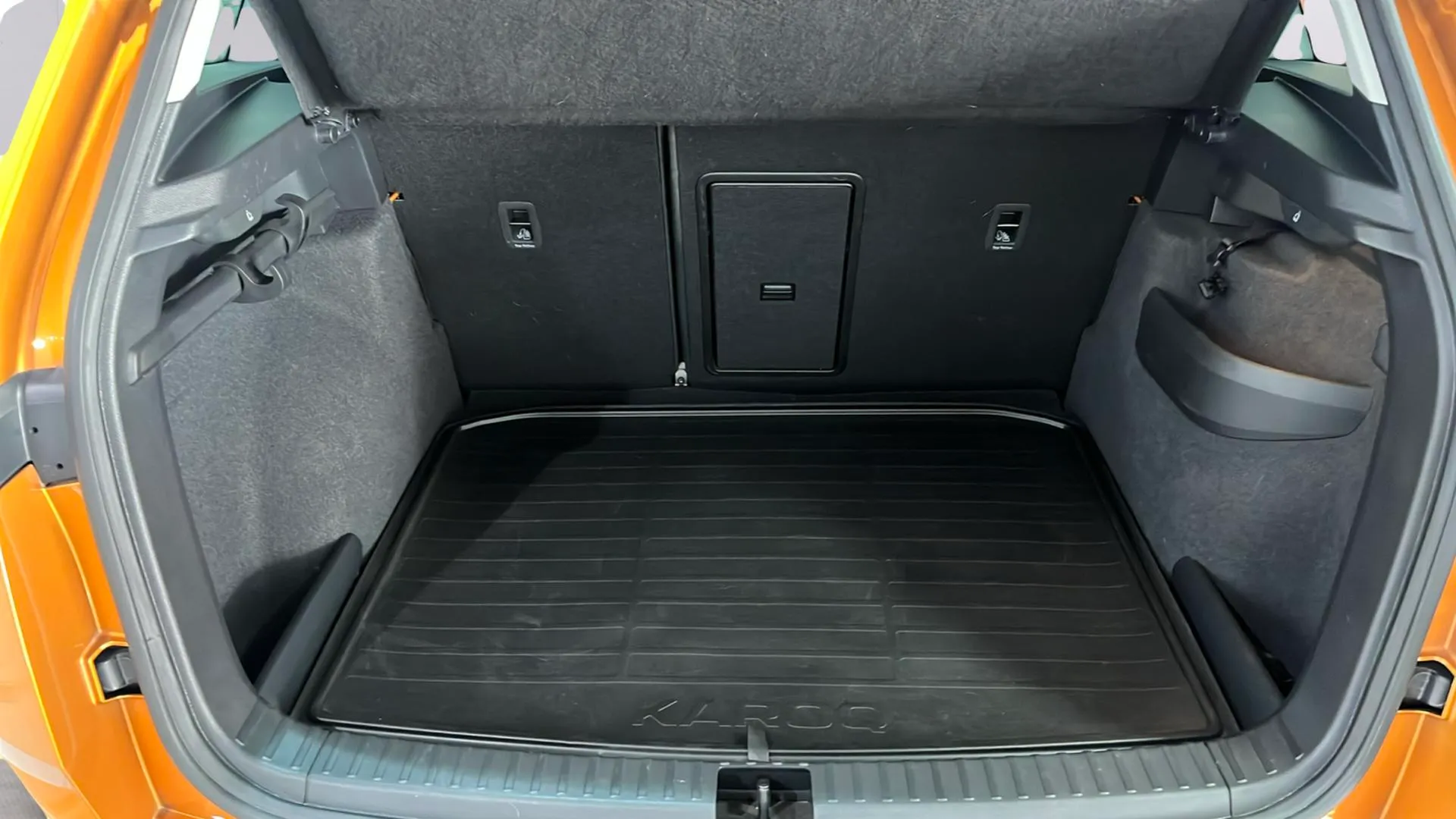 Škoda Karoq 1.0 TSI Active - foto 21