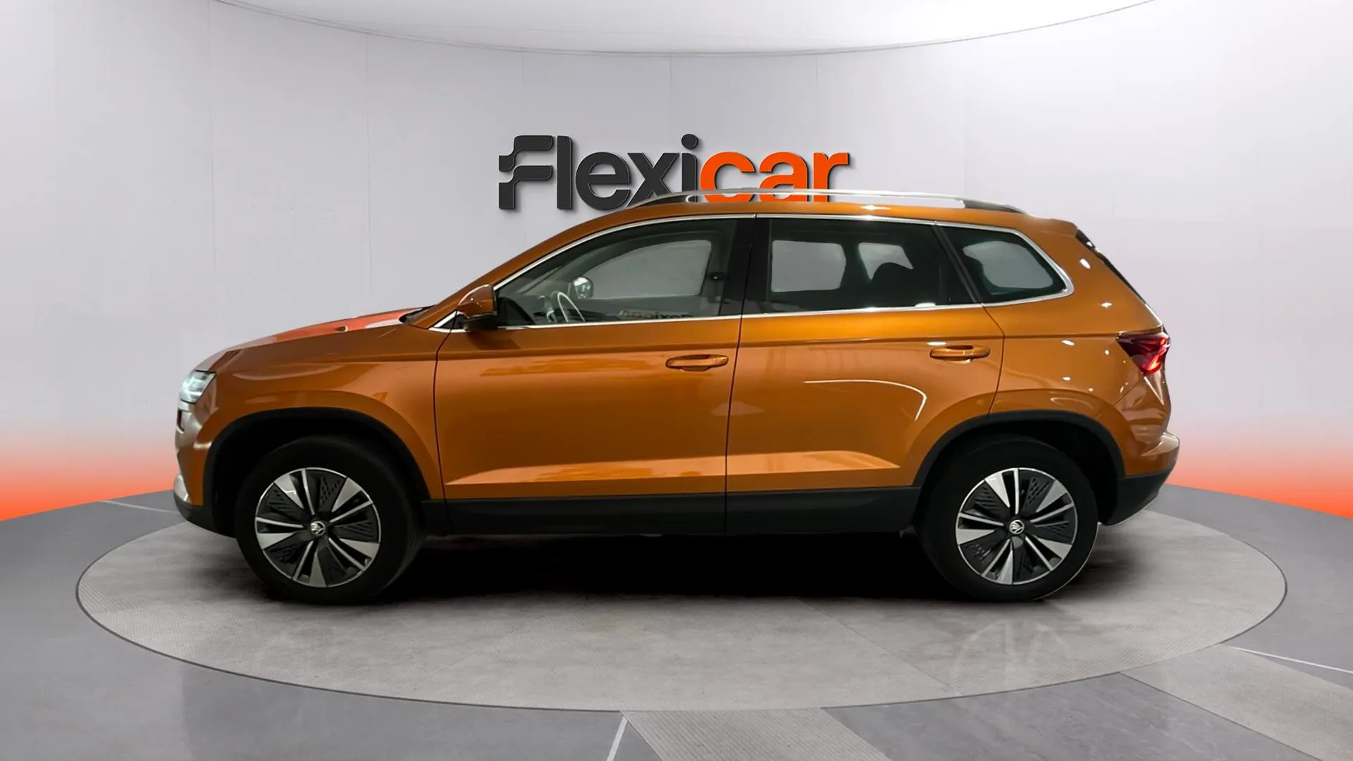 Škoda Karoq 1.0 TSI Active - foto 4