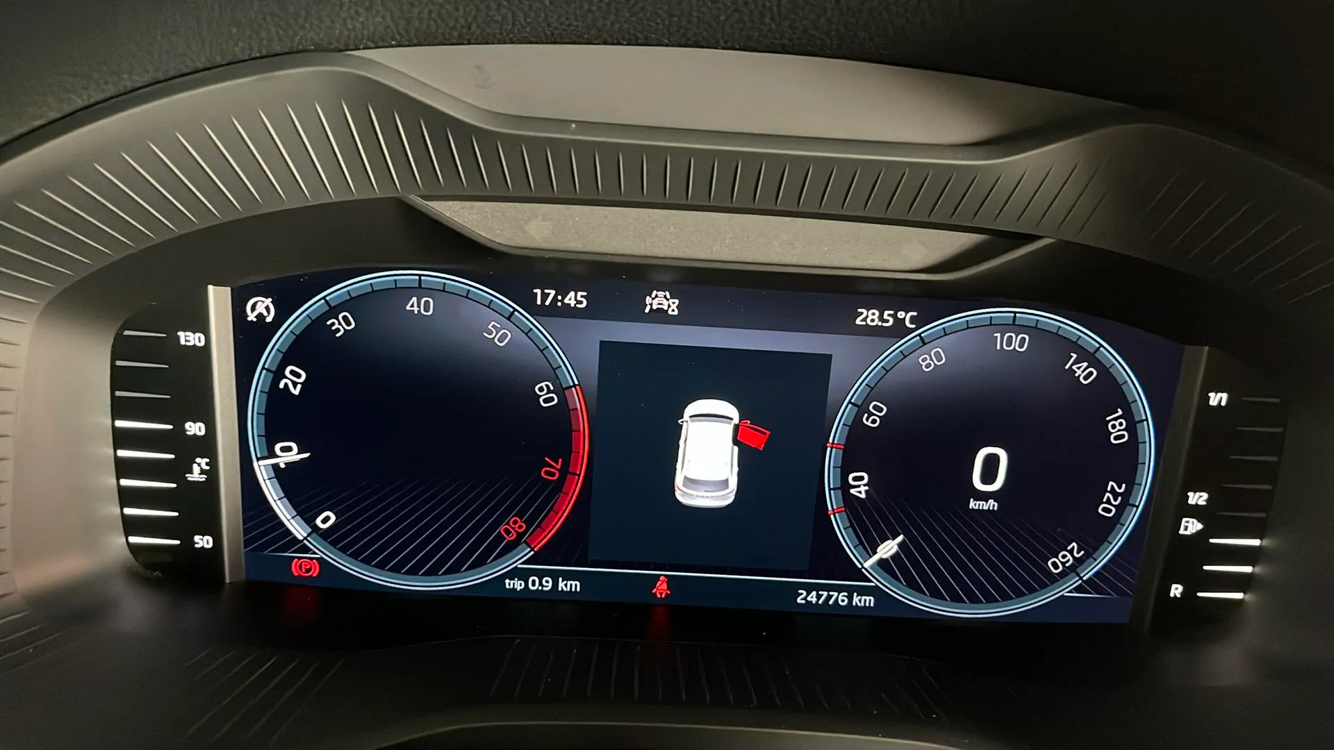 Škoda Karoq 1.0 TSI Active - foto 11