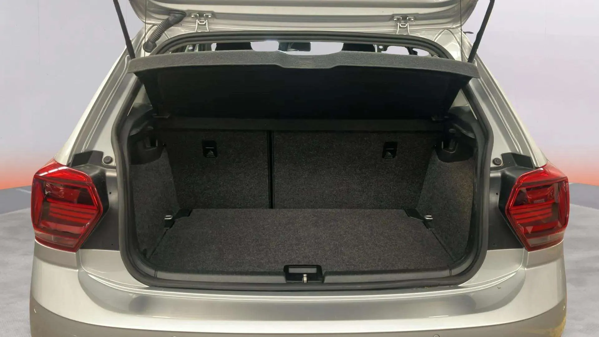 Volkswagen Polo Advance 1.0 TSI DSG - foto 16