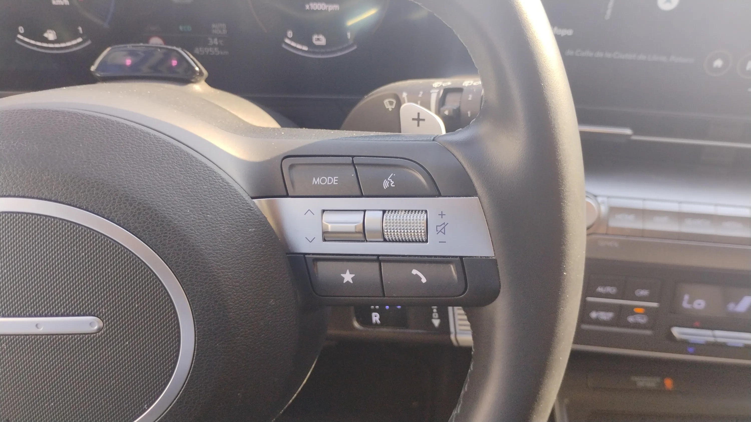 Hyundai Kona 1.6 GDI HEV Flexx DCT - foto 18