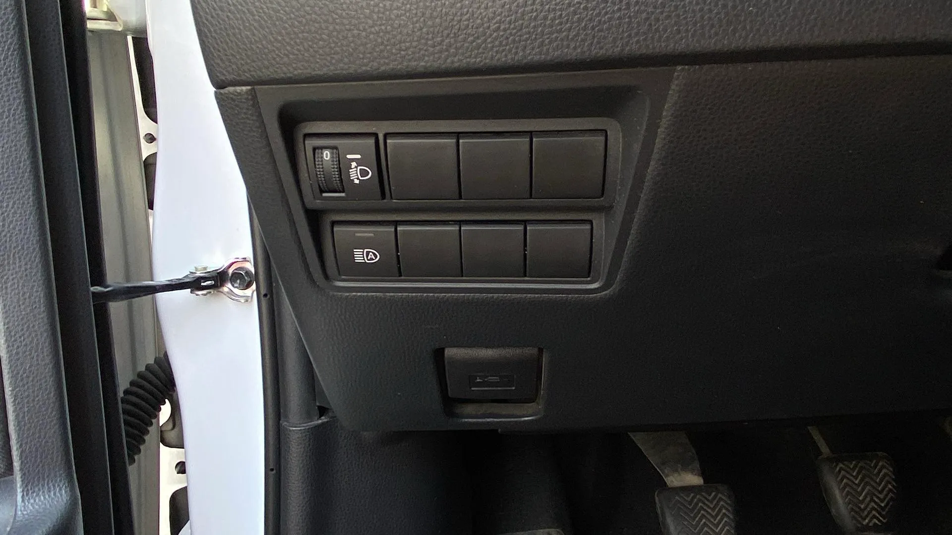 Toyota Yaris 1.5 125 S-Edition - foto 21