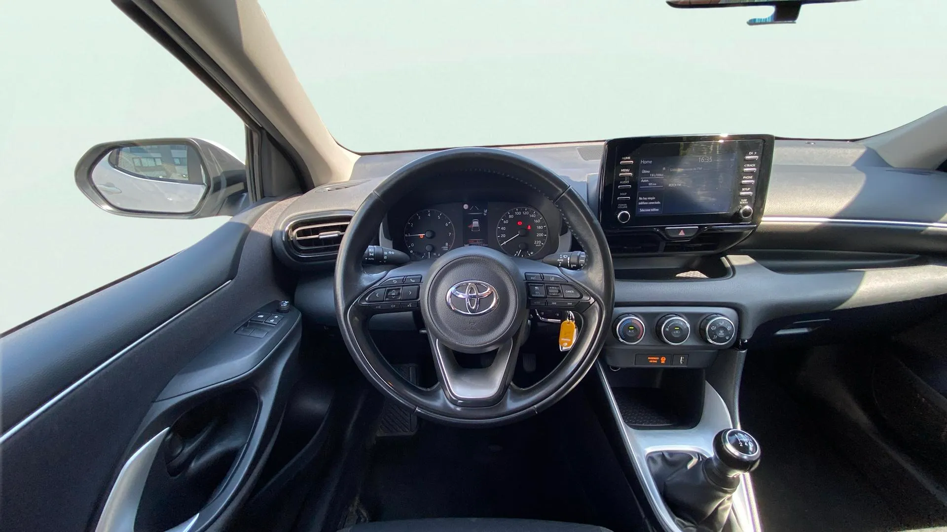 Toyota Yaris 1.5 125 S-Edition - foto 11