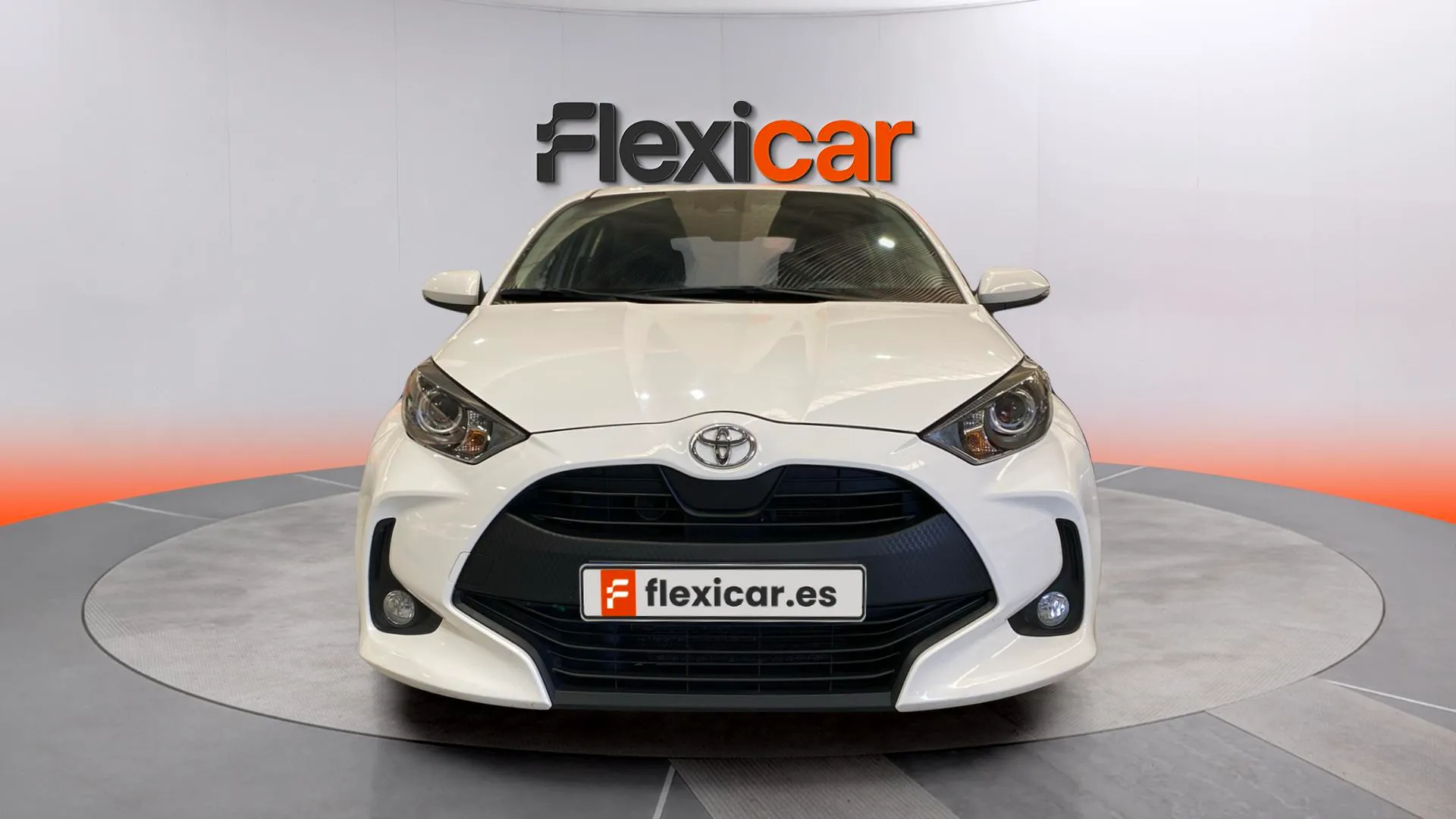 Toyota Yaris 1.0 Comfort - foto 2