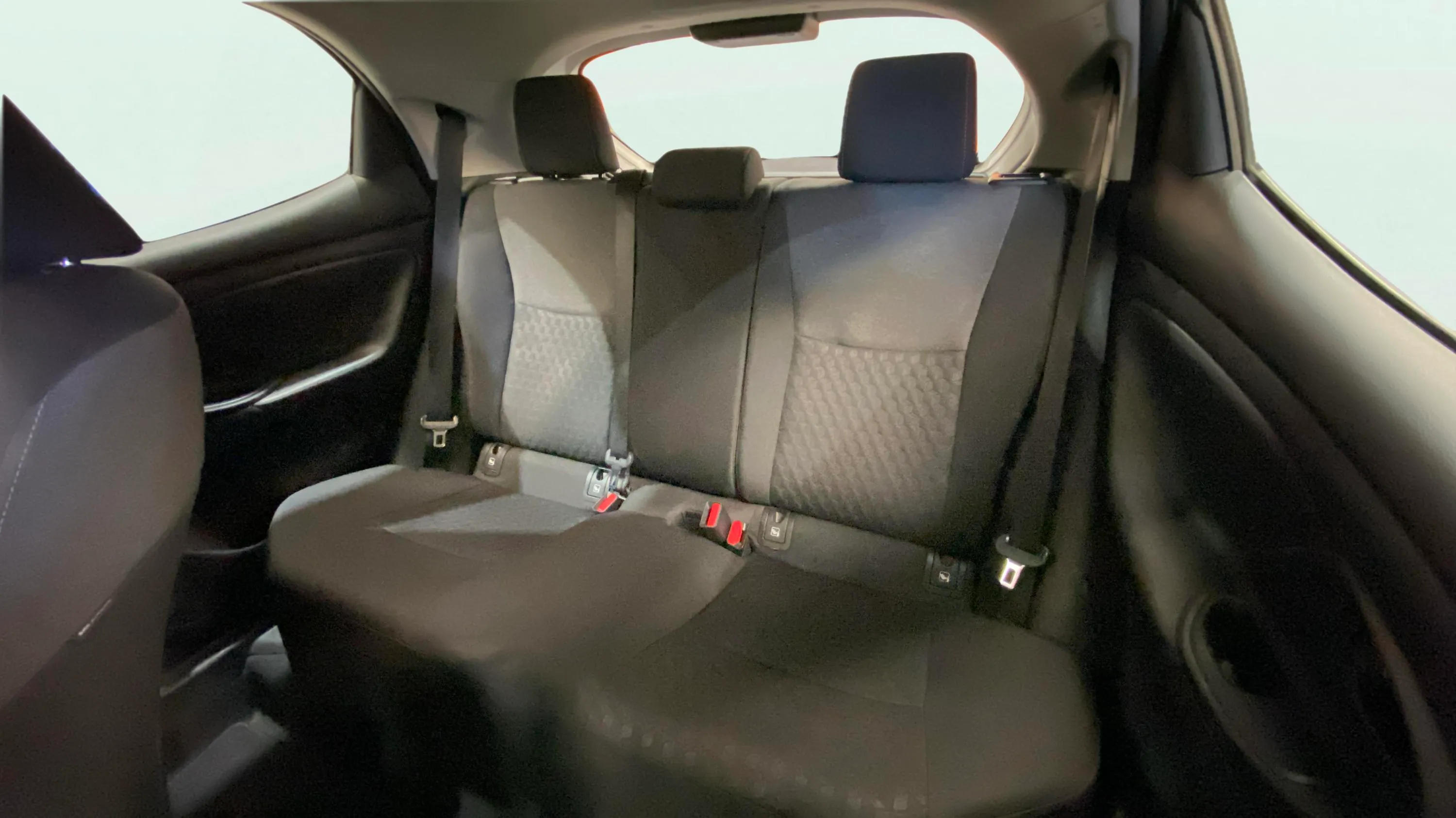 Toyota Yaris 1.0 Comfort - foto 12