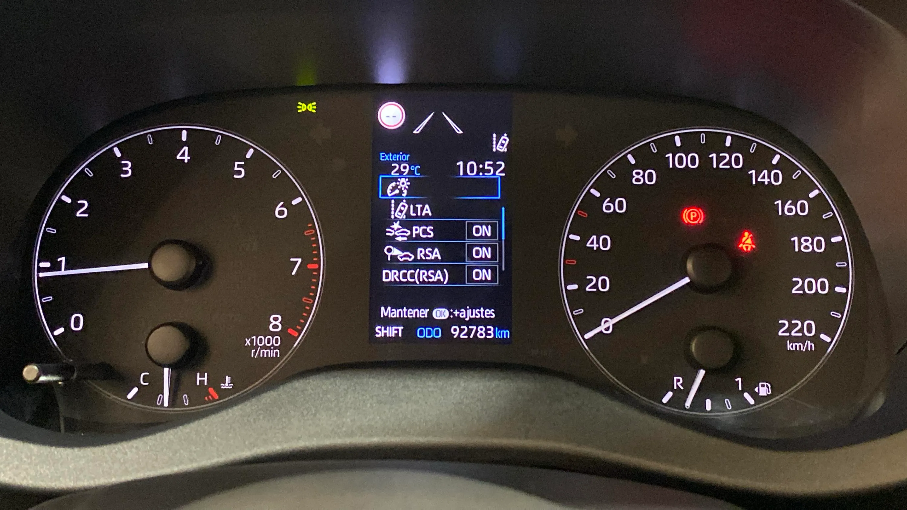 Toyota Yaris 1.0 Comfort - foto 22